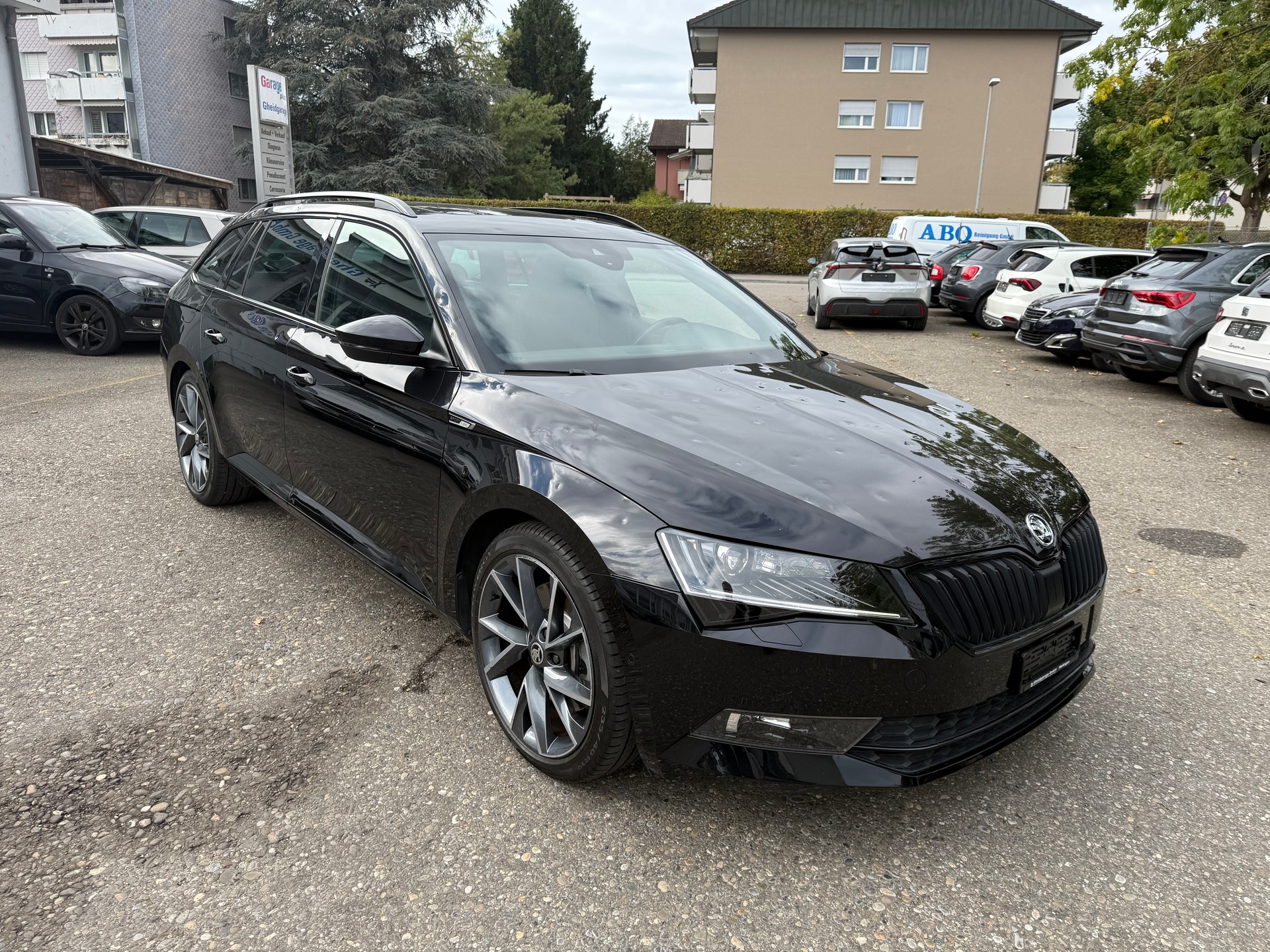 SKODA Superb Combi 2.0 TSI SportLine+ DSG 4x4-image-1