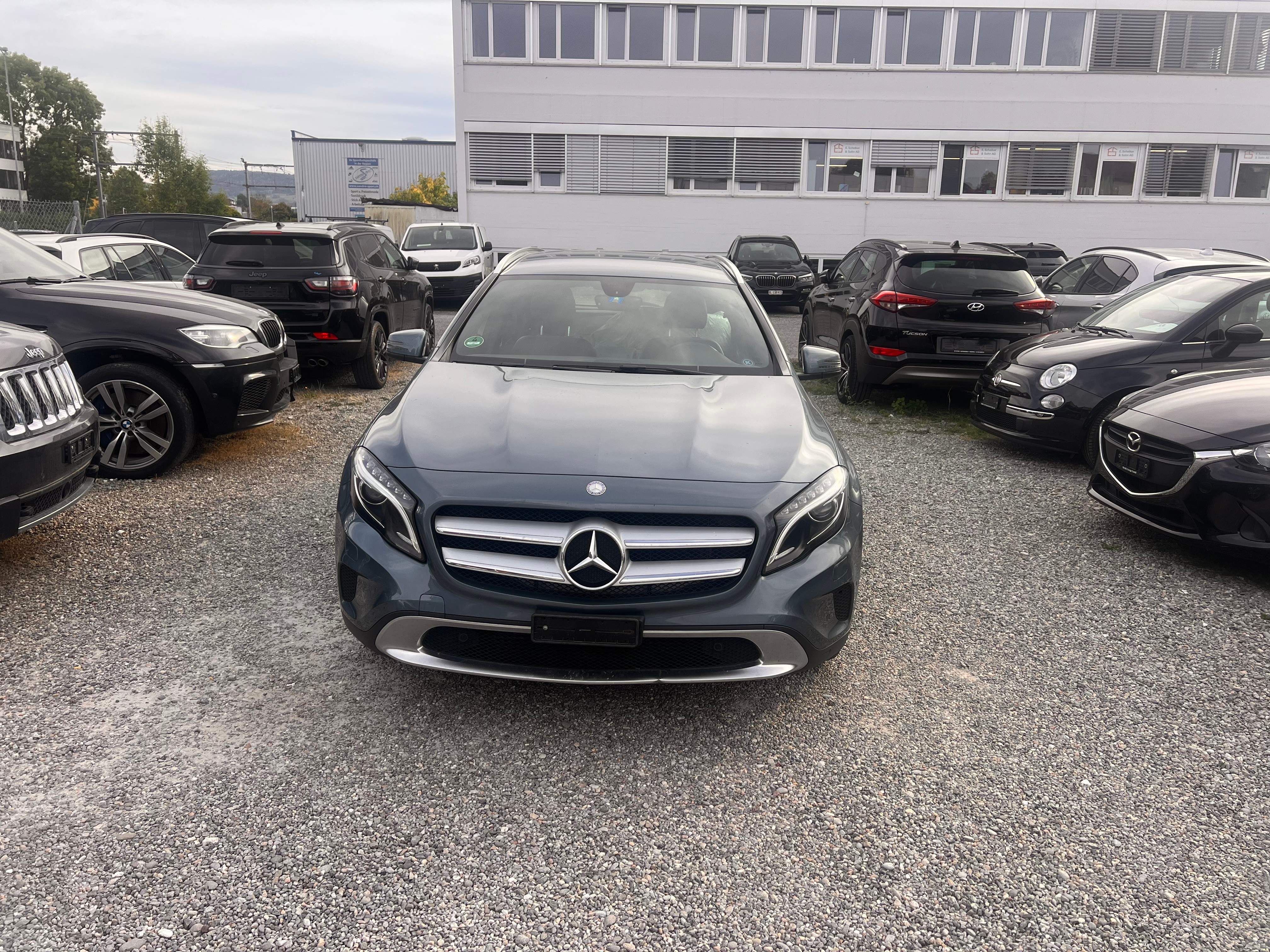 Car photo