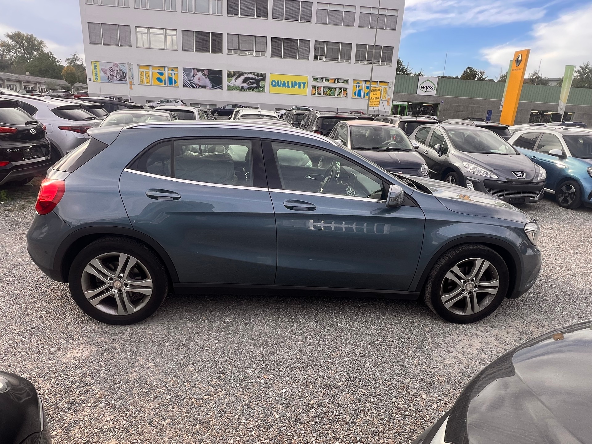 MERCEDES-BENZ GLA 220 CDI Urban 4Matic 7G-DCT-image-6