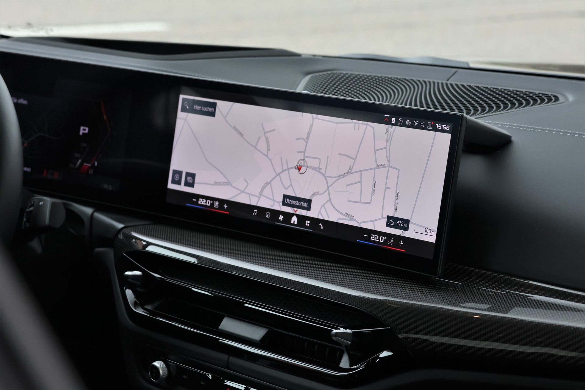 BMW M4 Coupé Competition M xDrive (CH)-image-18