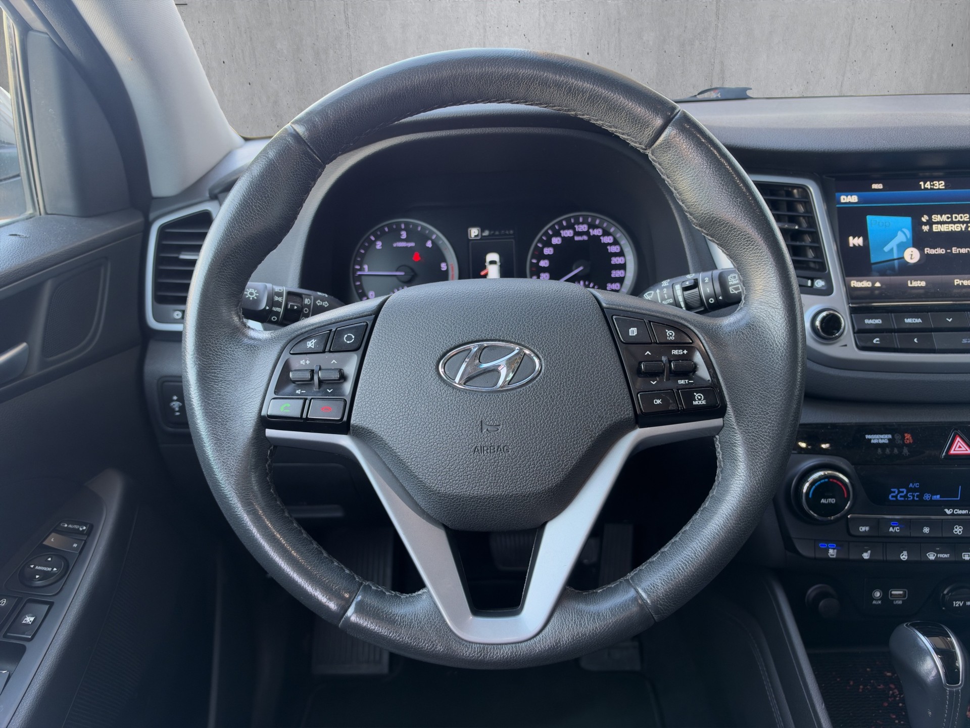 HYUNDAI Tucson 2.0 CRDi 185 Vertex 4WD-image-14