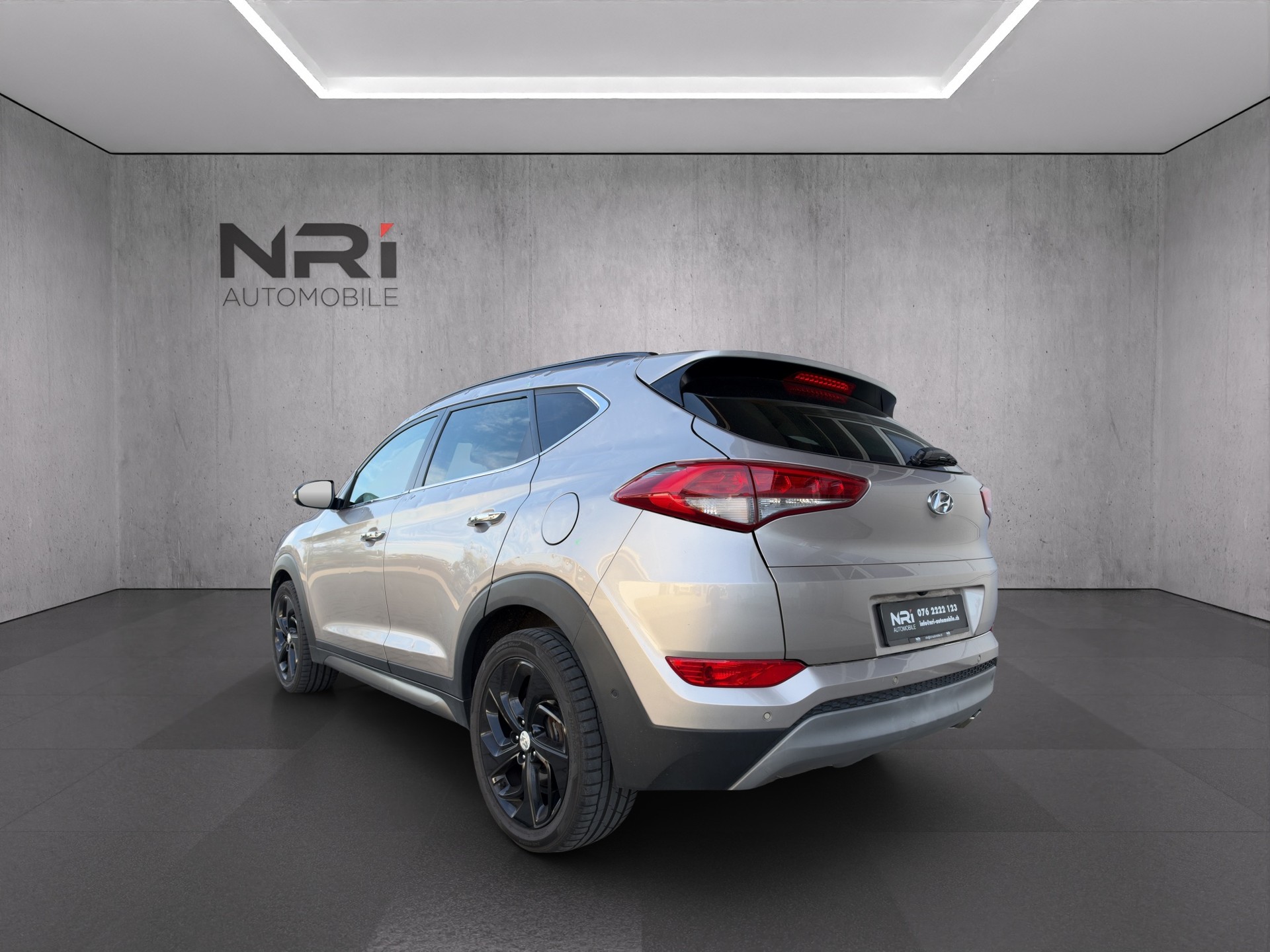 HYUNDAI Tucson 2.0 CRDi 185 Vertex 4WD-image-6