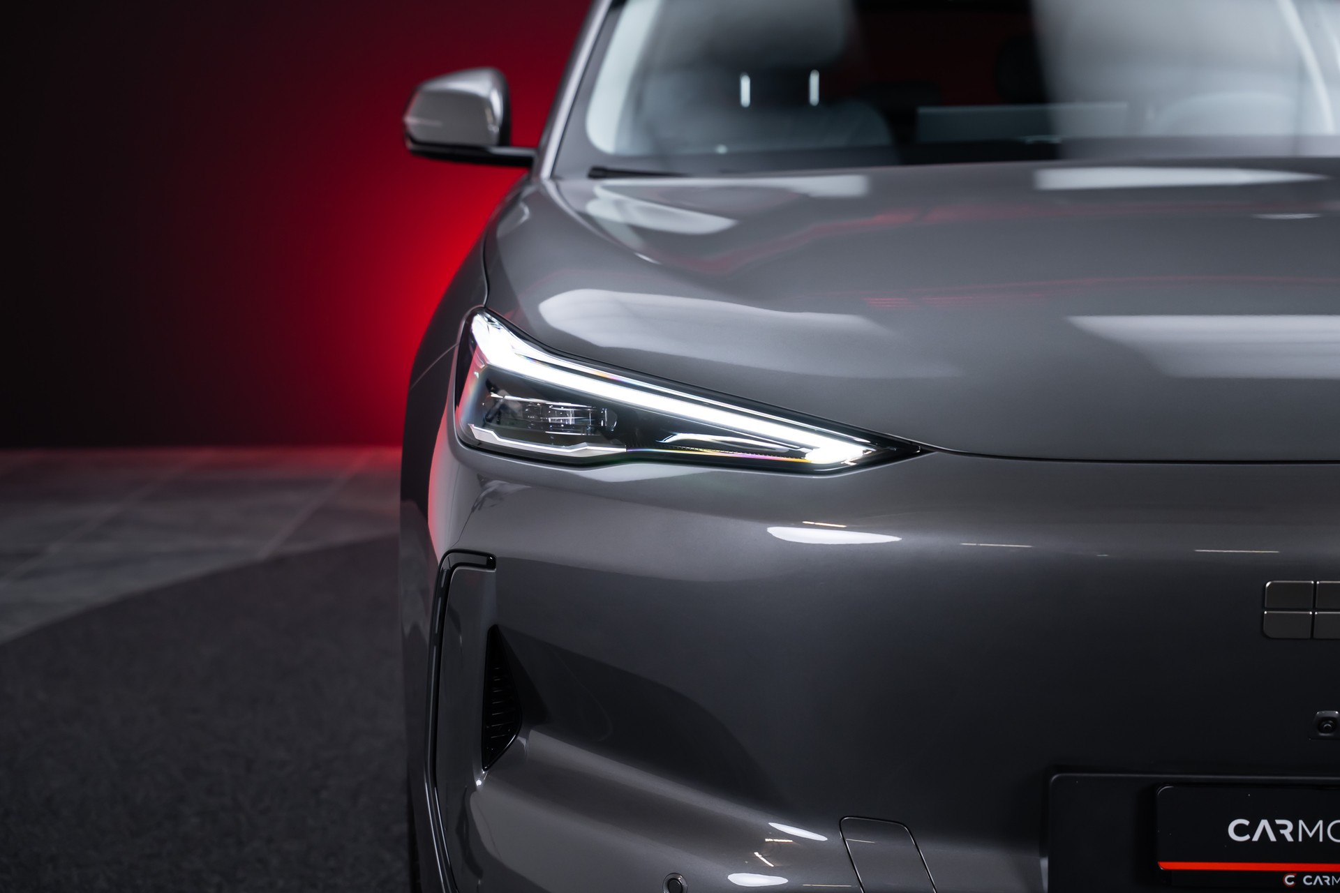 GEELY MAX + / Panorama-Glasdach / HeadUp / 360°Kamera-image-25