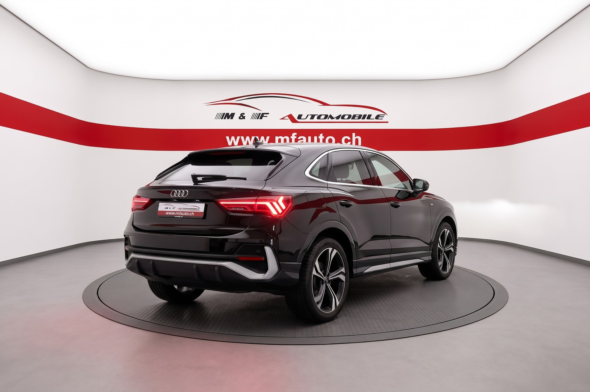 AUDI Q3 Sportback 1.5 35 TFSI S line S-Tronic-image-5