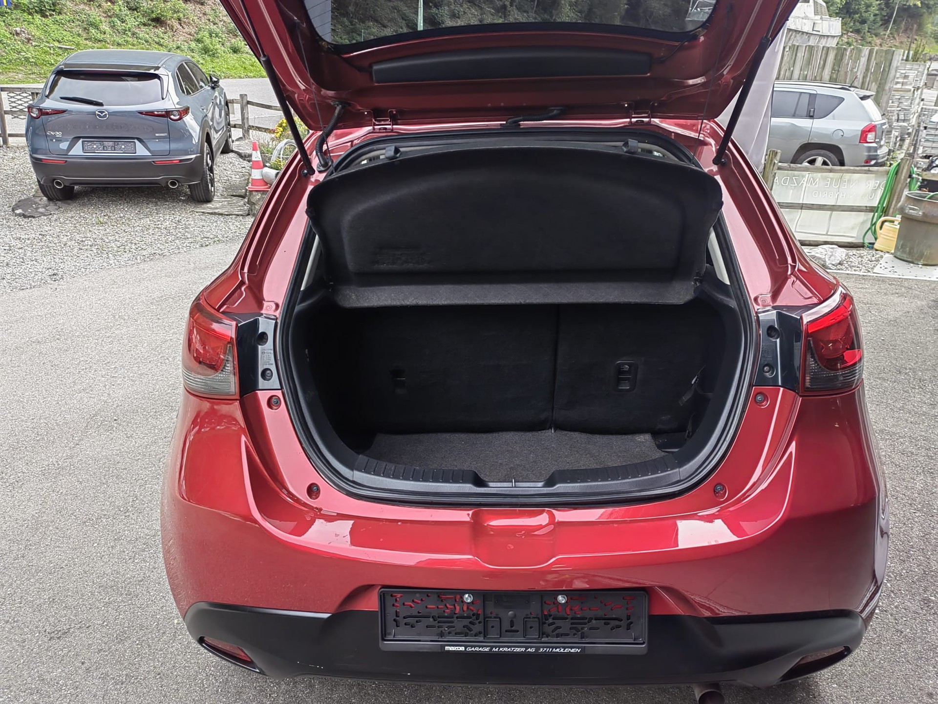 MAZDA 2 1.5 90 Ambition-image-4