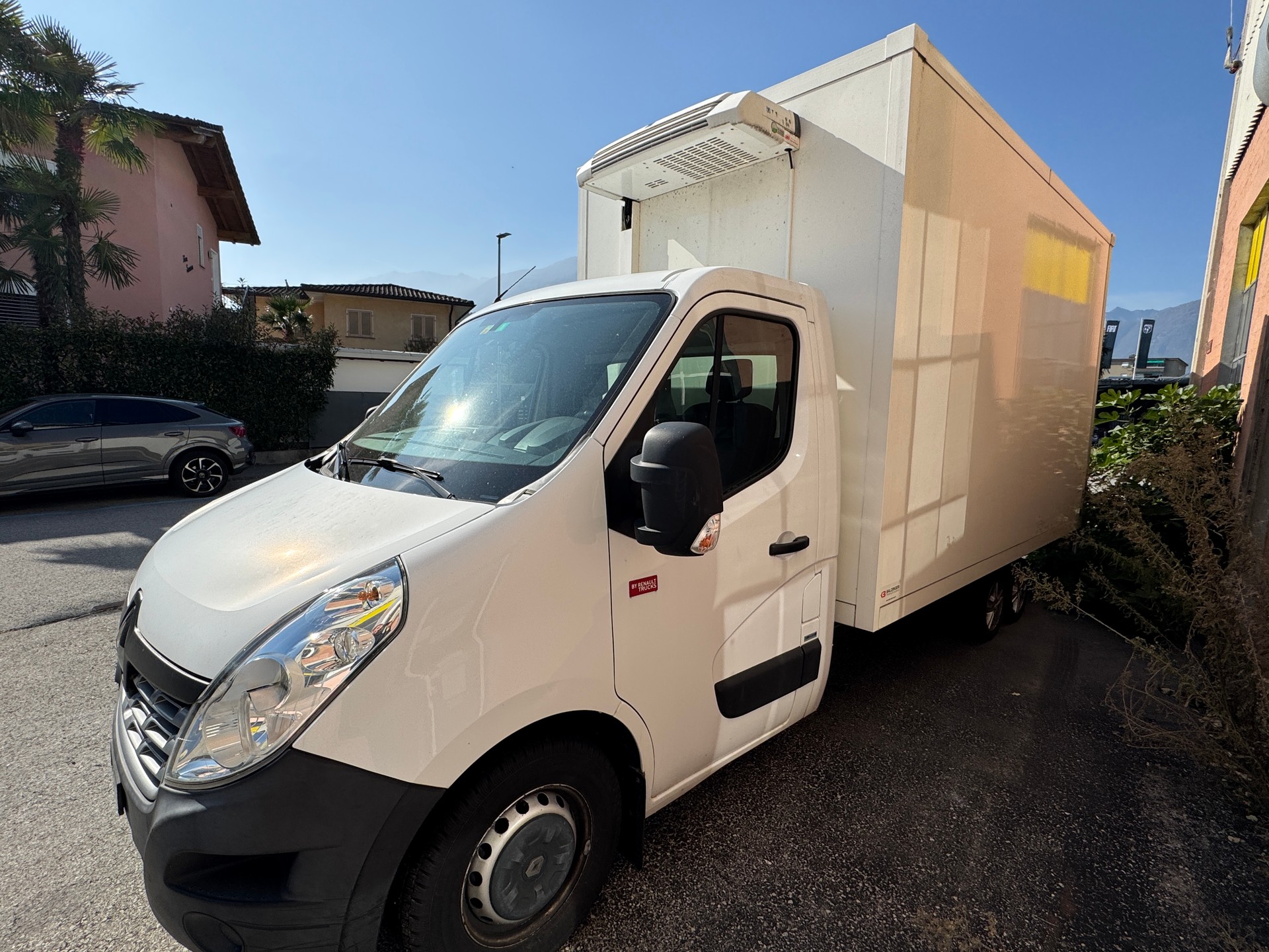 RENAULT Master T35 ENERGY 2.3dCi 170 L2-image-1
