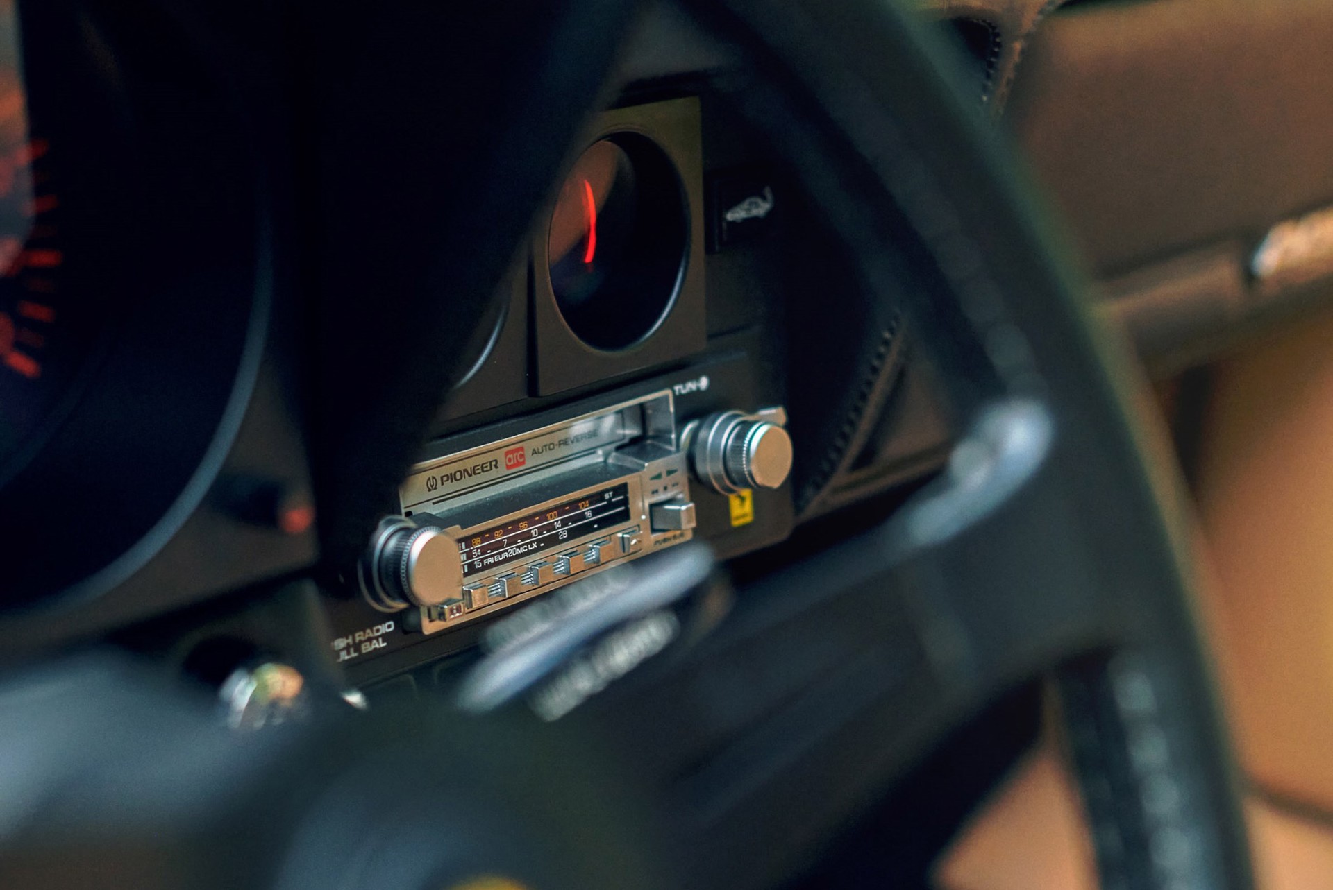 FERRARI 512BB BBi-image-7