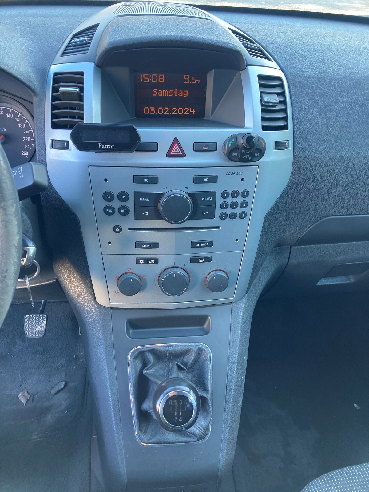 OPEL Zafira 1.6i 16V TP-image-11