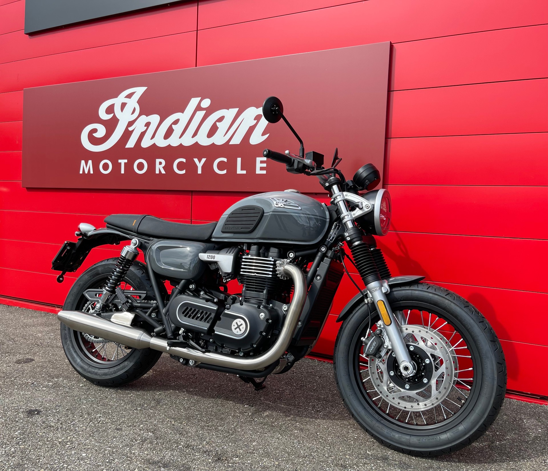 BRIXTON Cromwell 1200-showroom-element-1