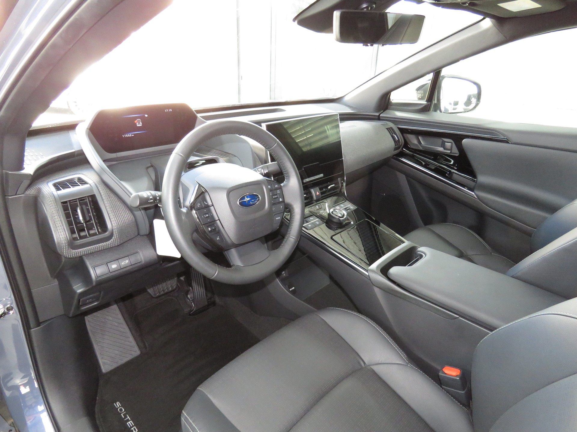 SUBARU Solterra eV Luxury 71,4 kWh AWD (Automat)-image-6