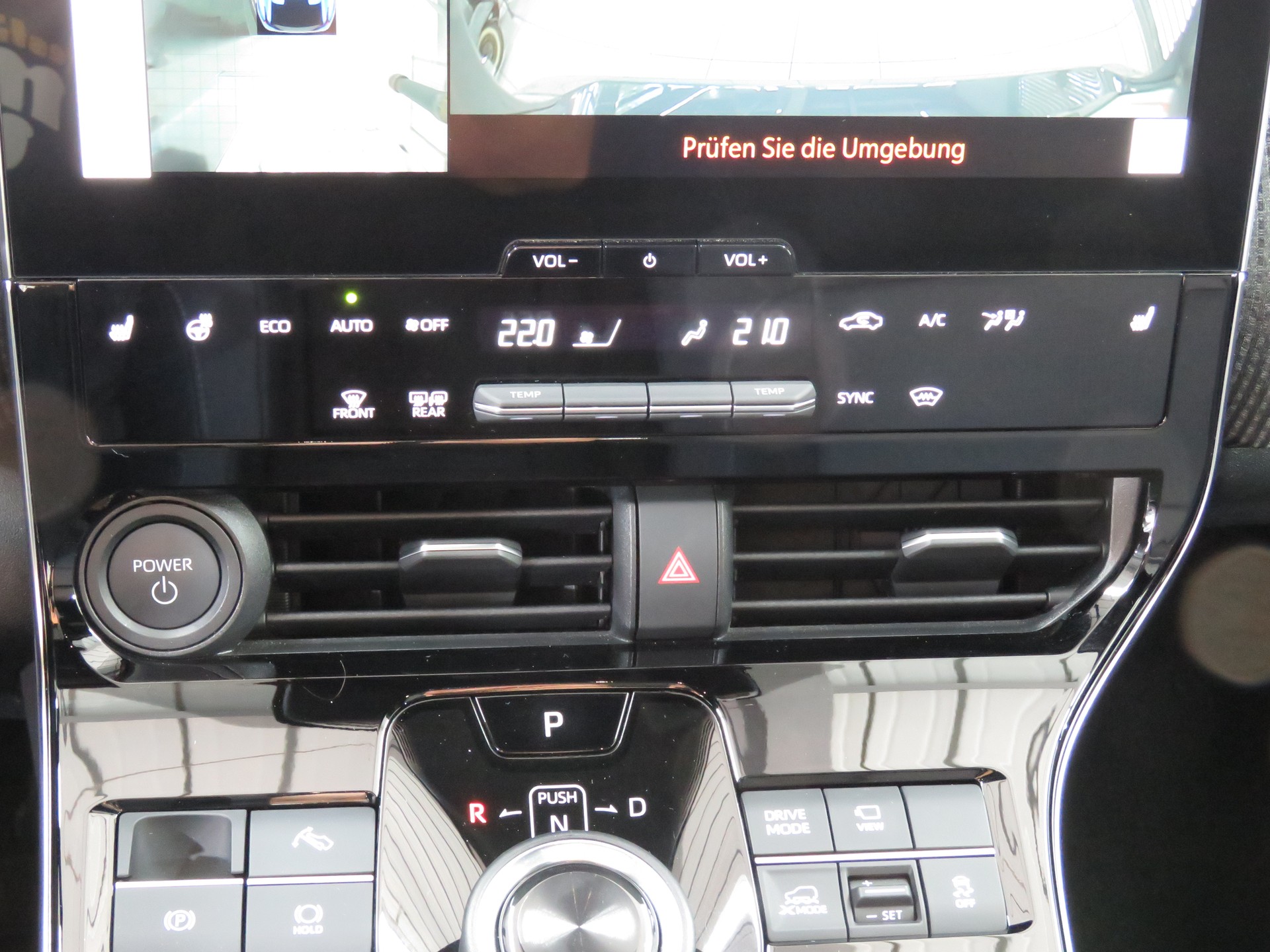 SUBARU Solterra eV Luxury 71,4 kWh AWD (Automat)-image-18