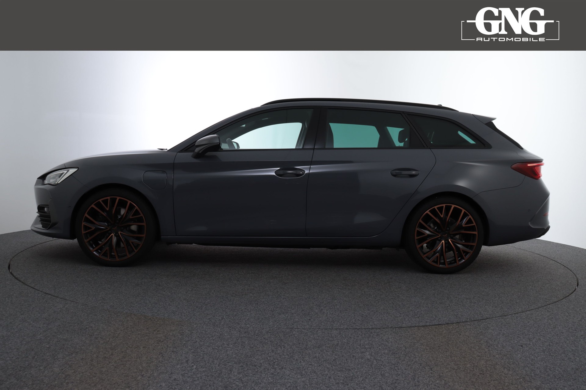 CUPRA LEON ST 1.4 e-HYBRID pHEV VZ DSG-image-2