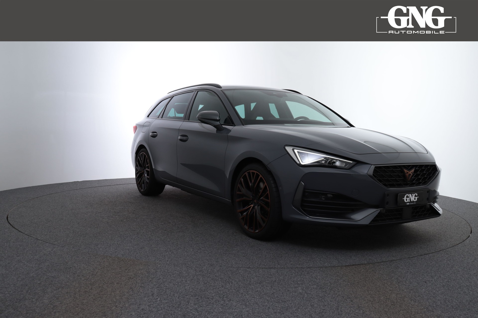 CUPRA LEON ST 1.4 e-HYBRID pHEV VZ DSG-image-9