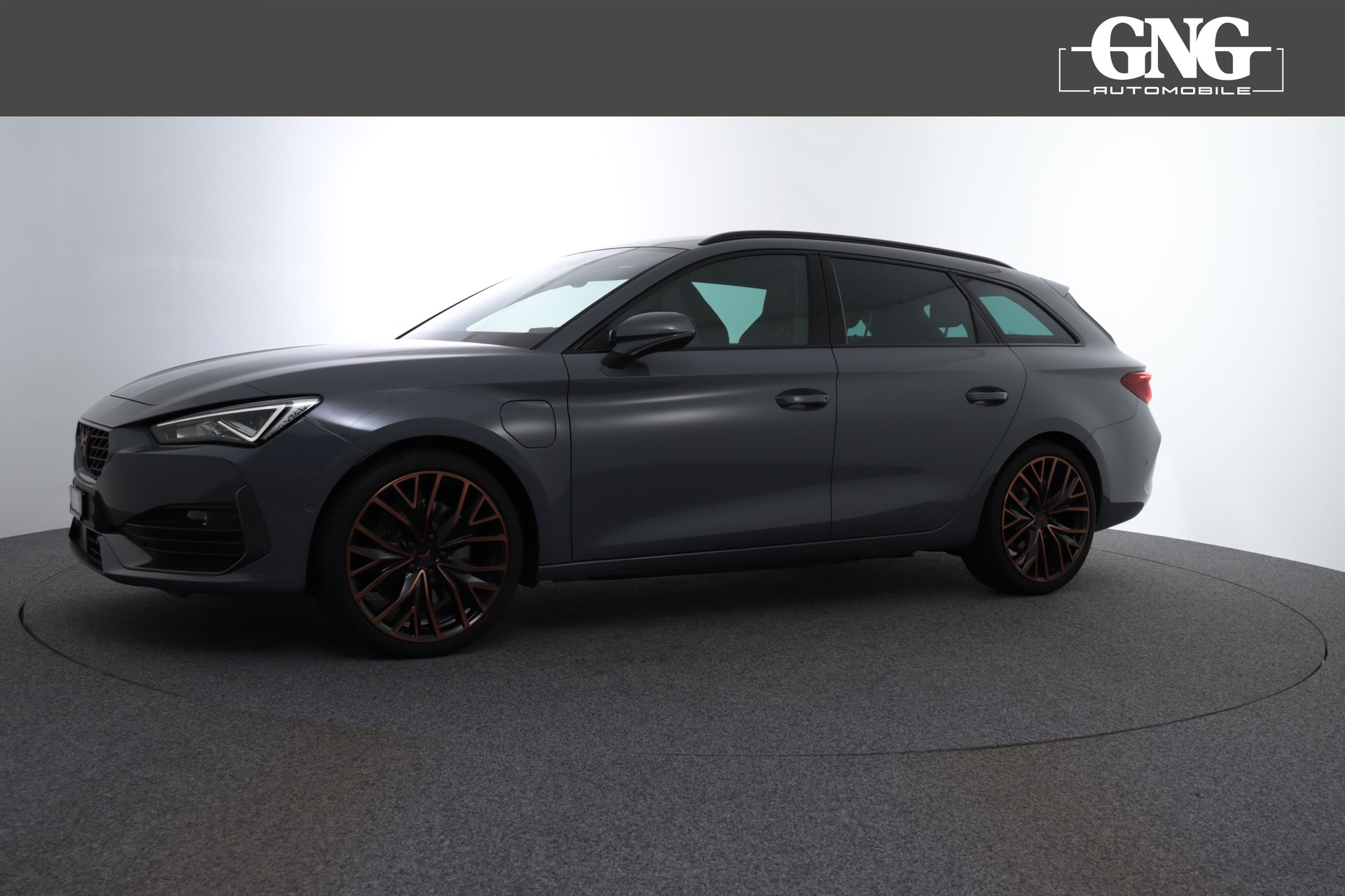 CUPRA LEON ST 1.4 e-HYBRID pHEV VZ DSG-image-1