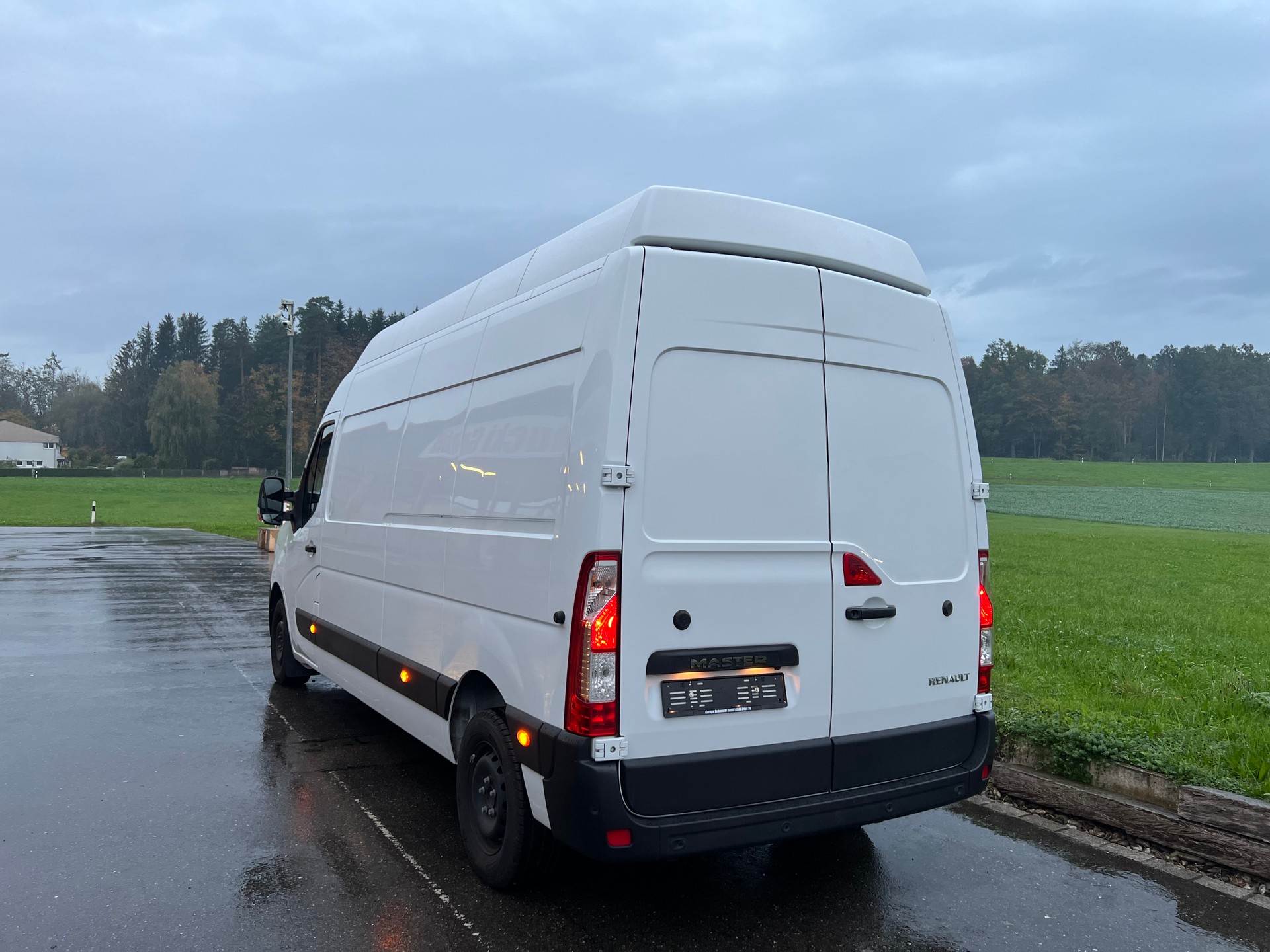 RENAULT Master T35 2.3dCi 135 L3H3-image-3