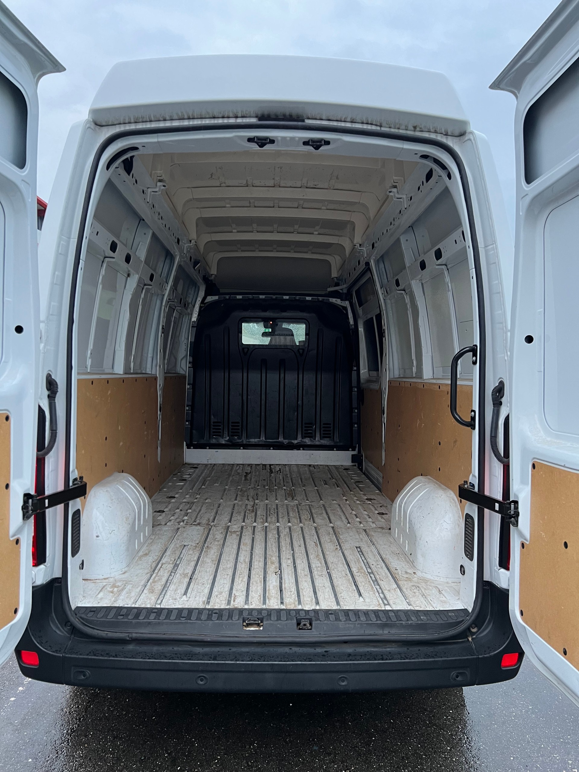 RENAULT Master T35 2.3dCi 135 L3H3-image-5