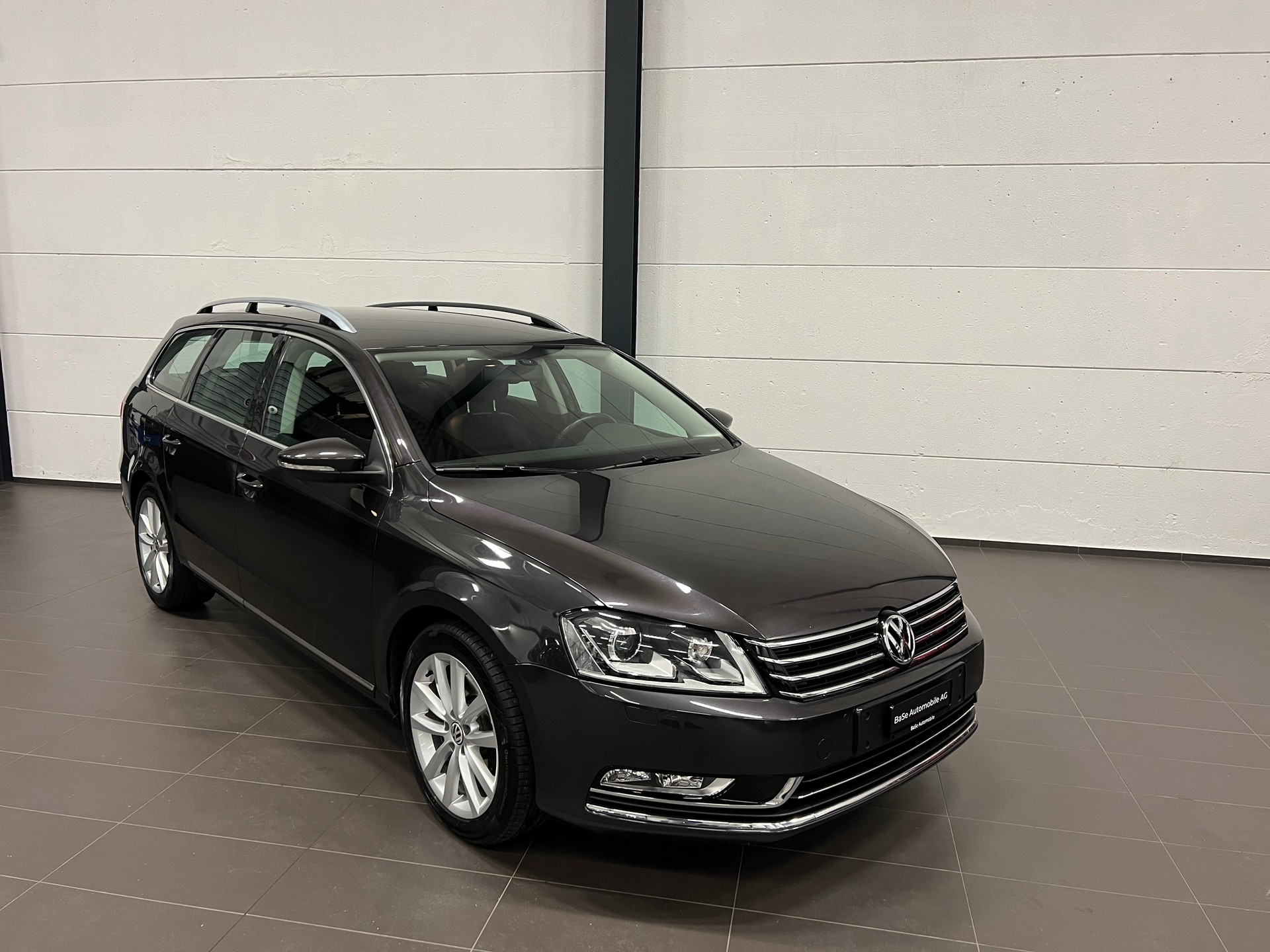 VW Passat Variant 1.8 TSI Highline DSG-image-3