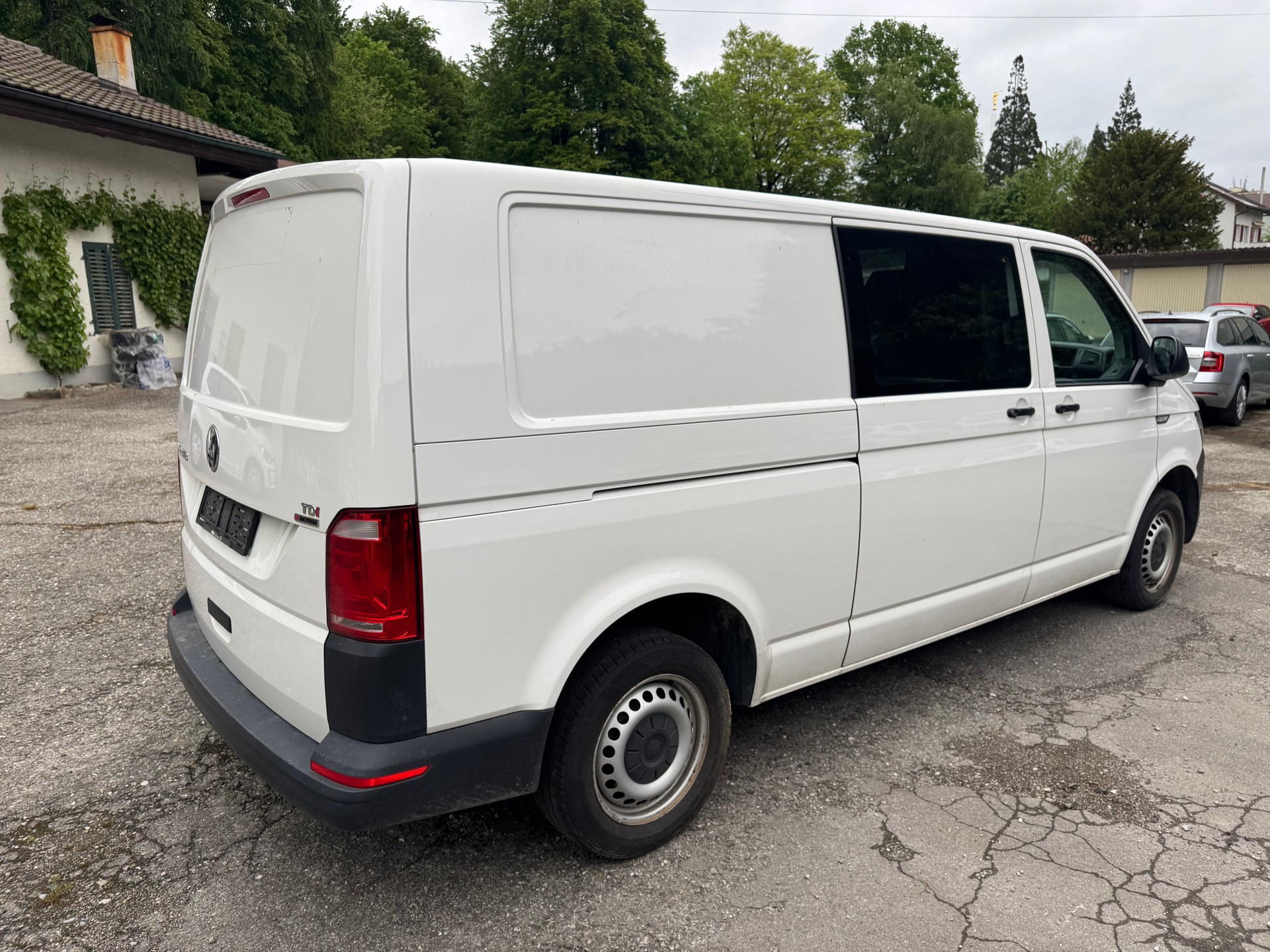 VW T6 2.0 TDI 4Motion DSG-image-5