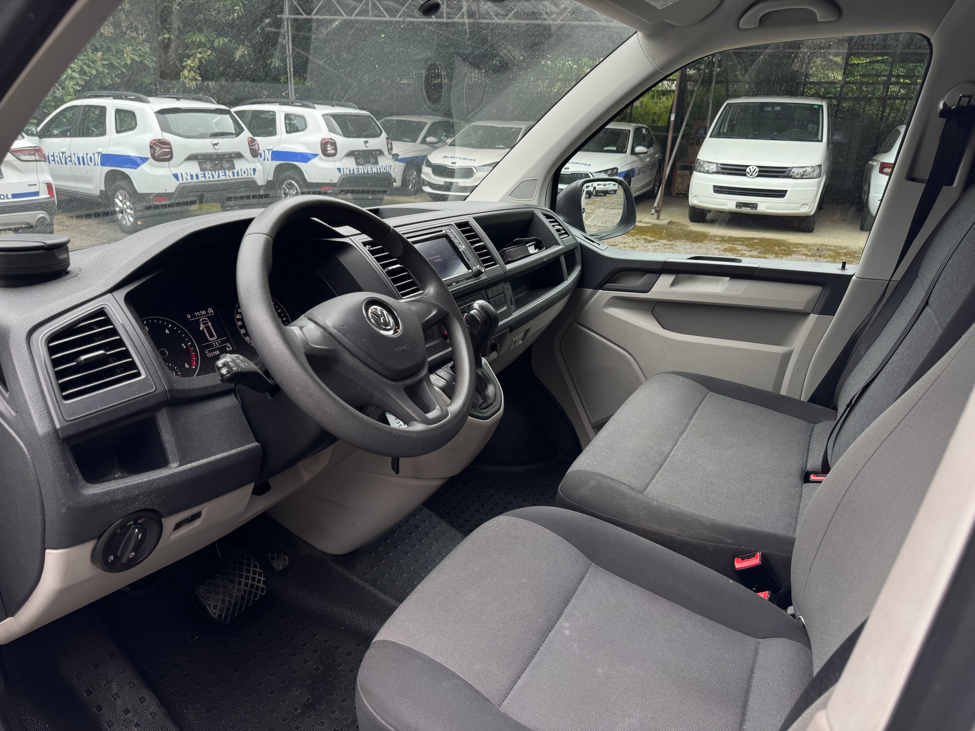 VW T6 2.0 TDI 4Motion DSG-image-14