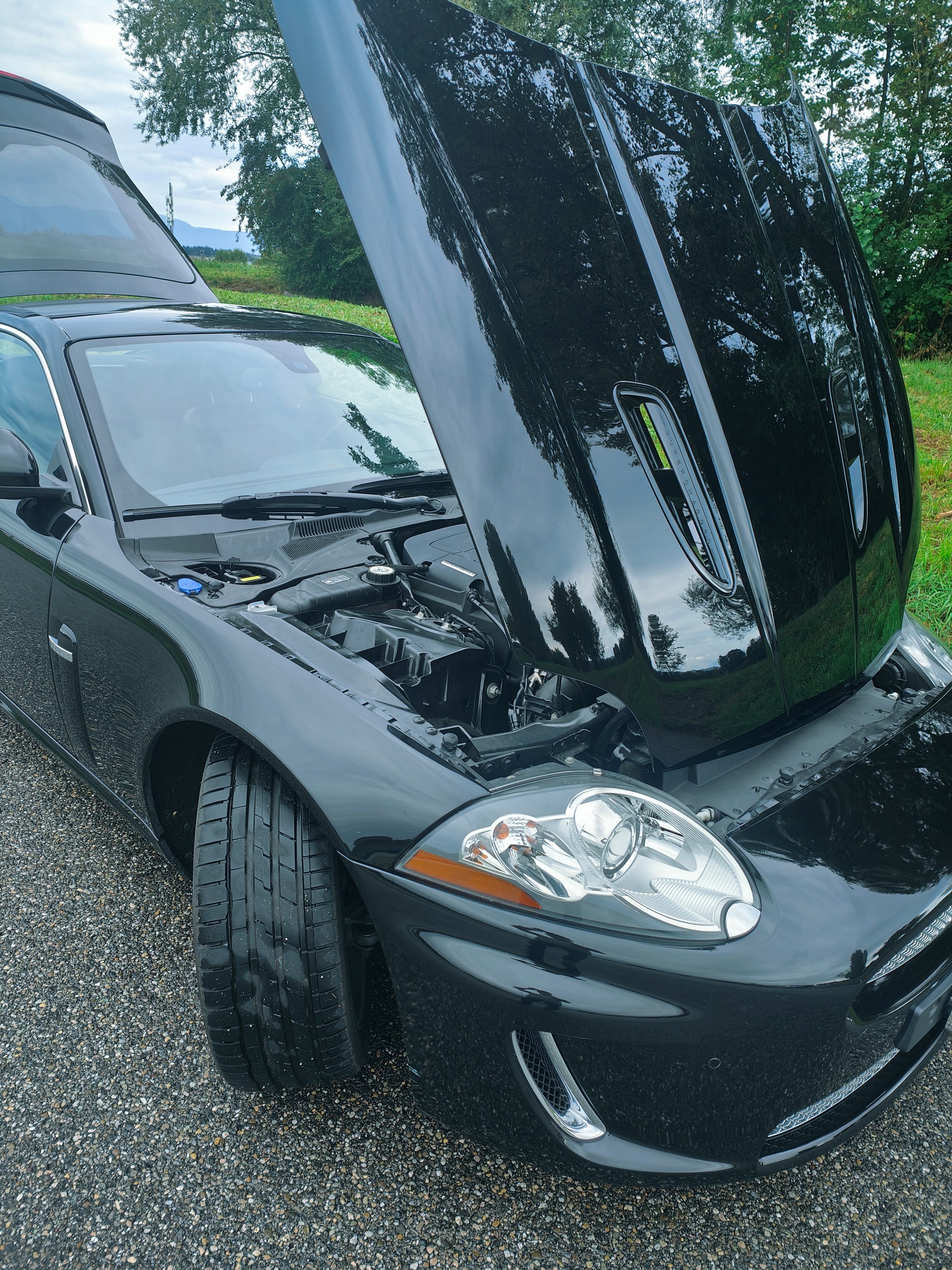 JAGUAR XKR 5.0 V8 SC Automatic-image-12