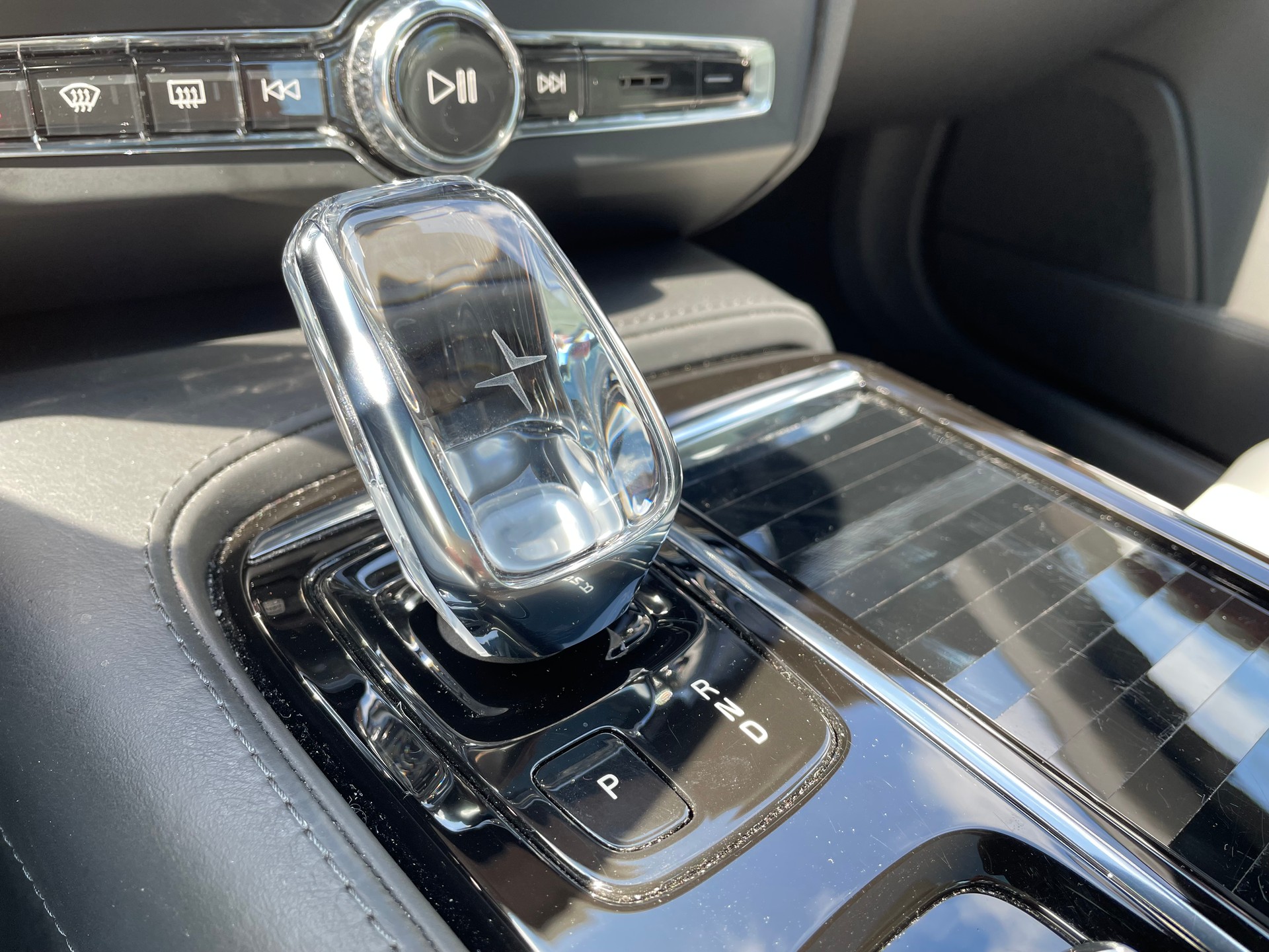POLESTAR Polestar 1-image-11