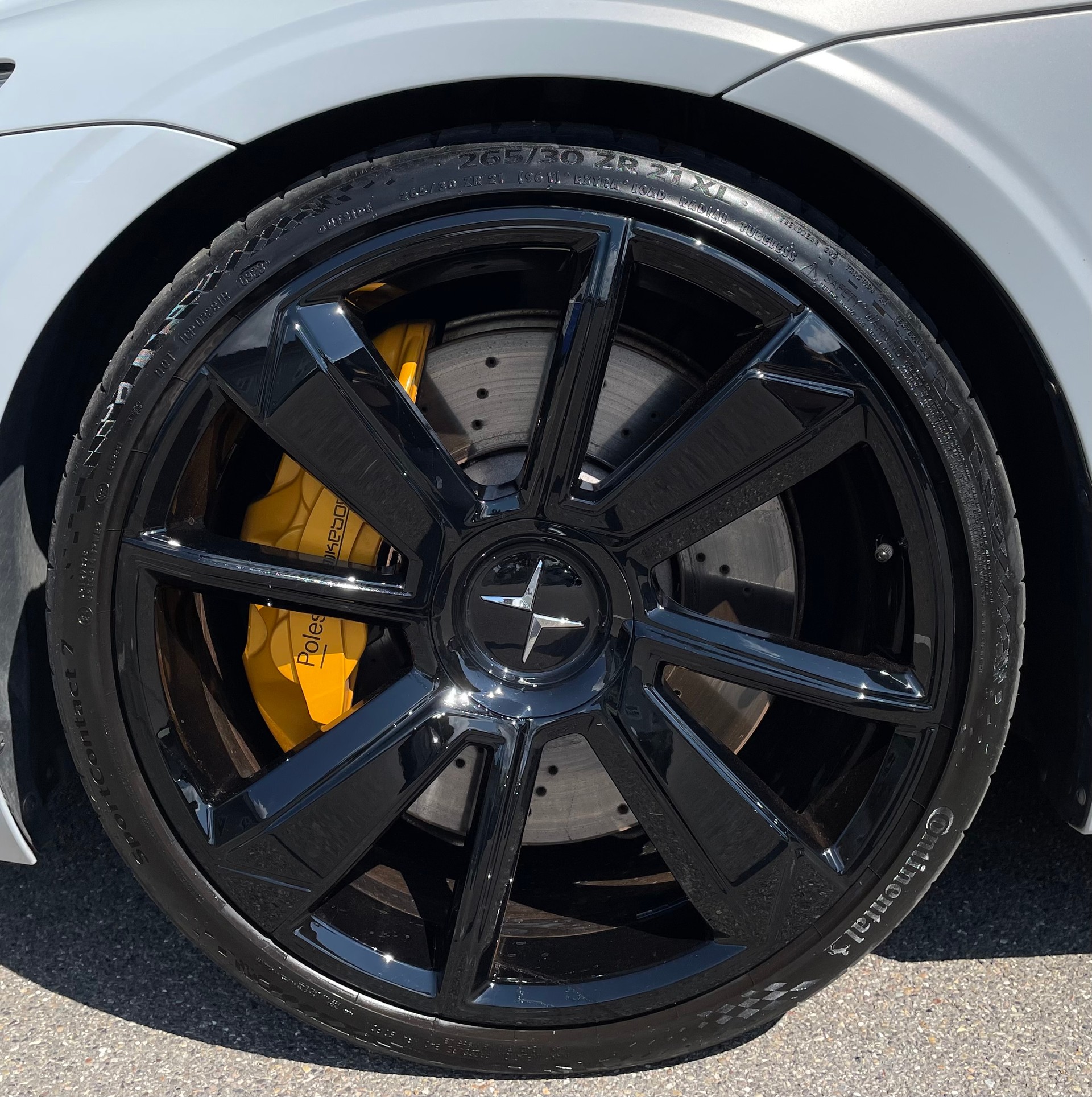 POLESTAR Polestar 1-image-10