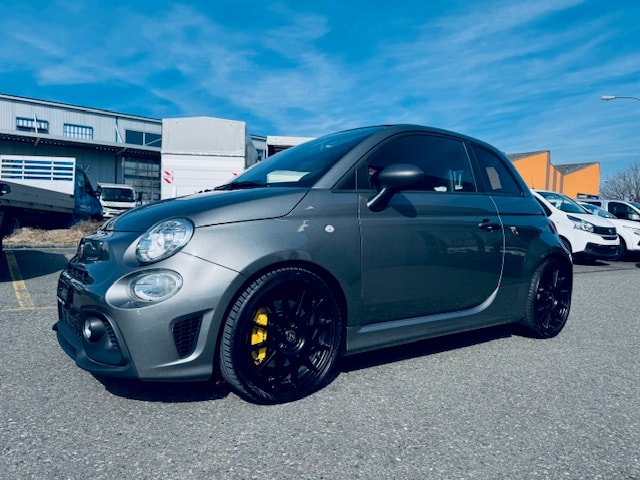 FIAT 695 1.4 16V Turbo Abarth 695 Competizione Dualogic