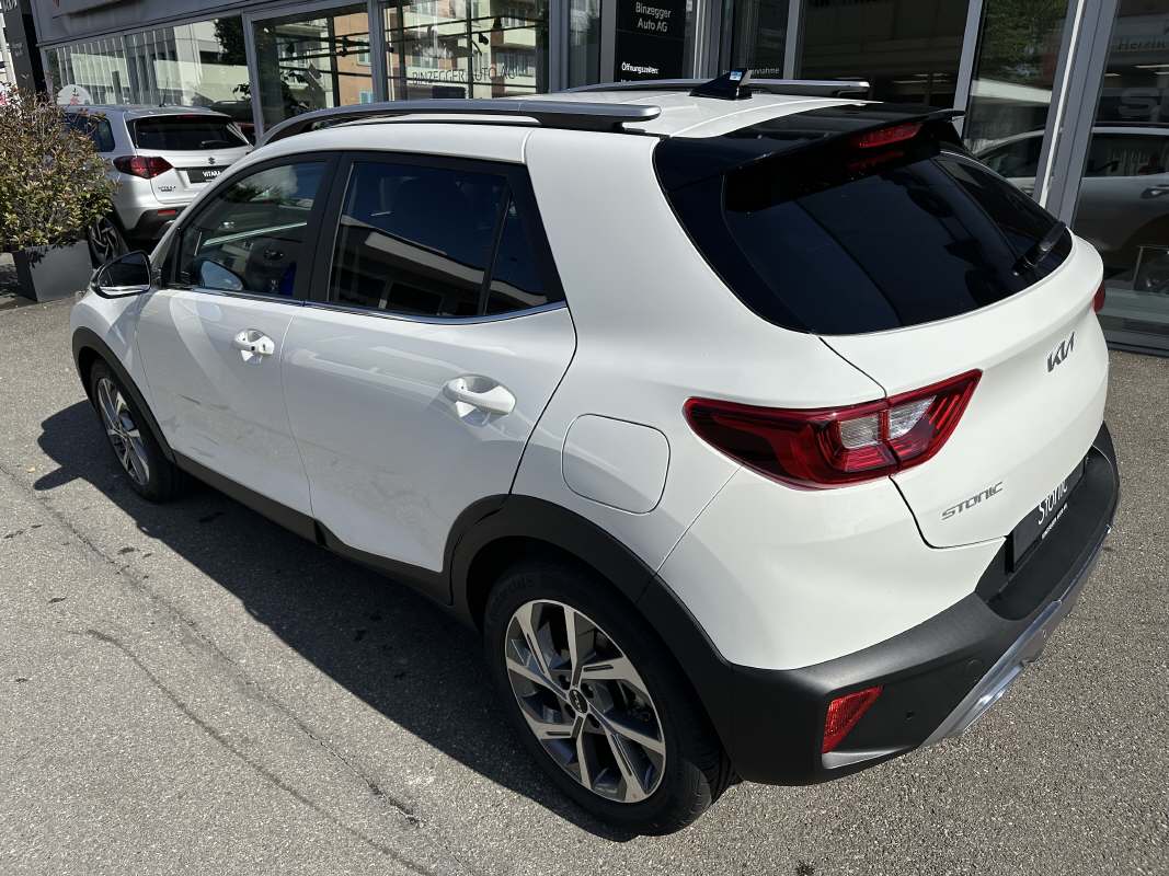 KIA Stonic 1.0 T-GDi GT-Line-image-3
