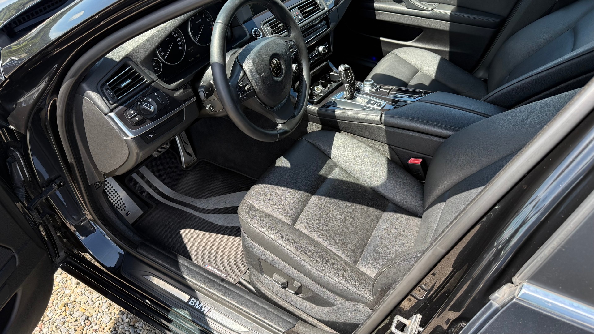 BMW 535i Touring Steptronic-image-1