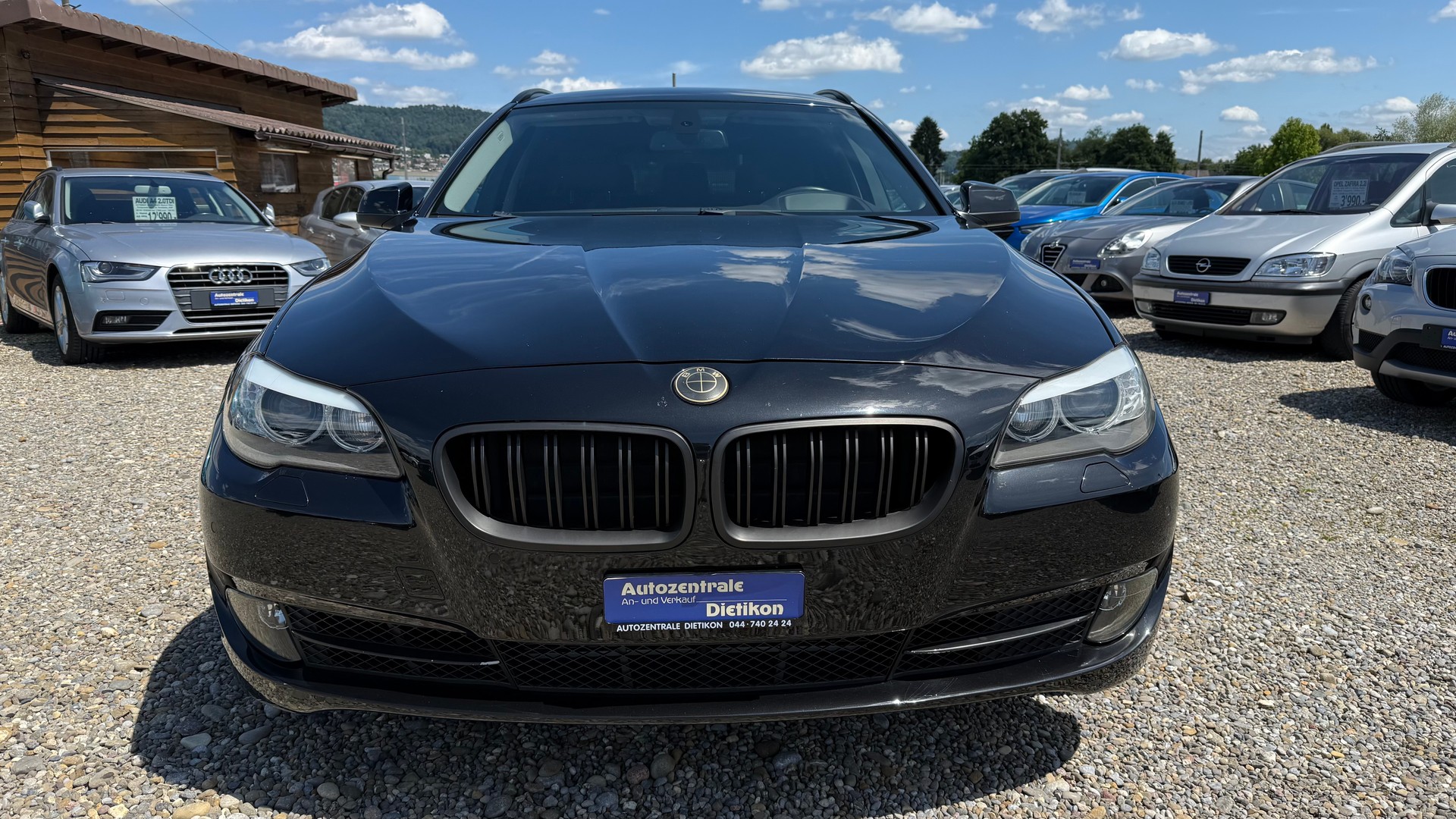 BMW 535i Touring Steptronic-image-12