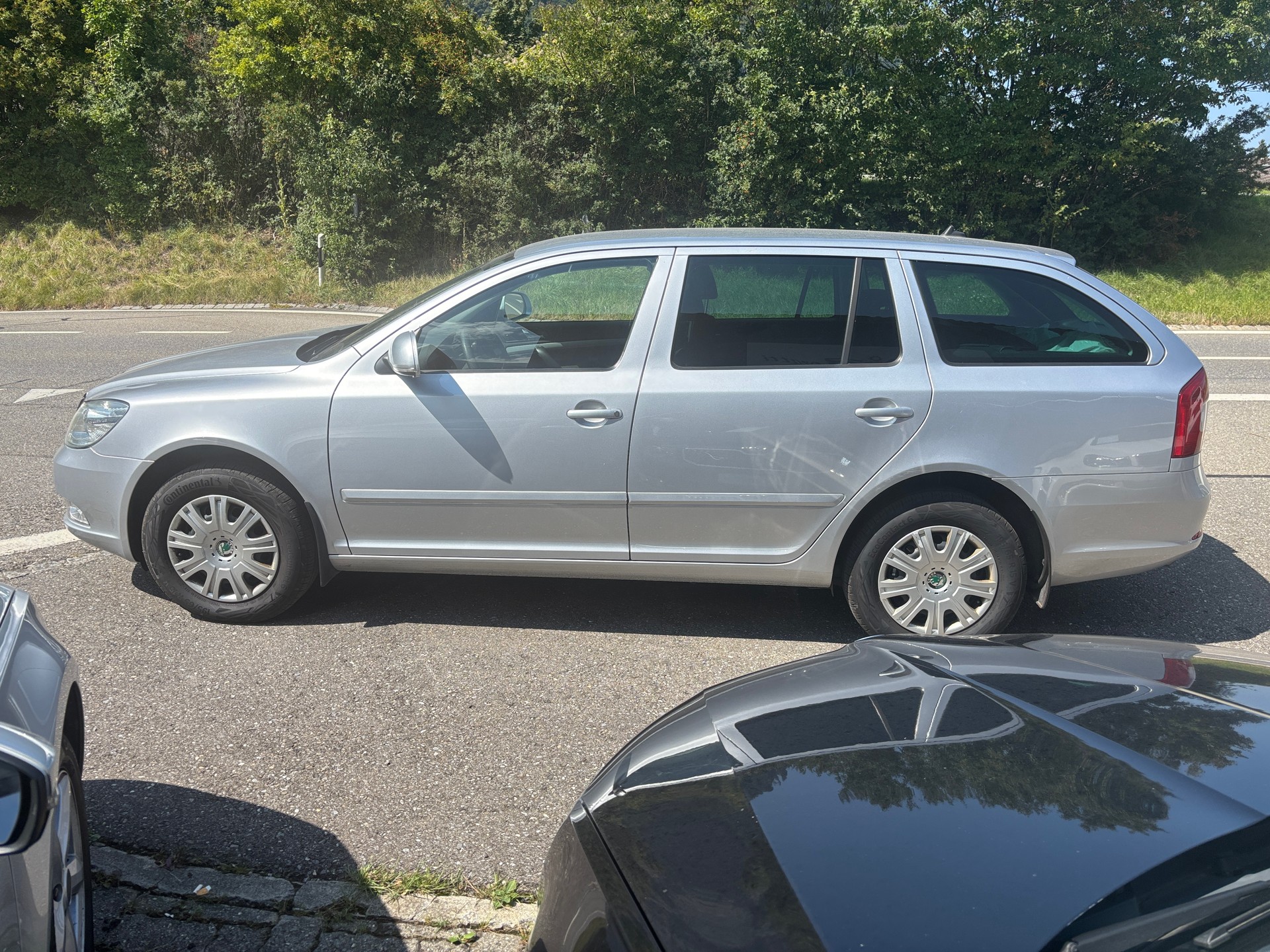 SKODA Octavia Combi 2.0 TDI Ambition 4x4 DSG-image-3