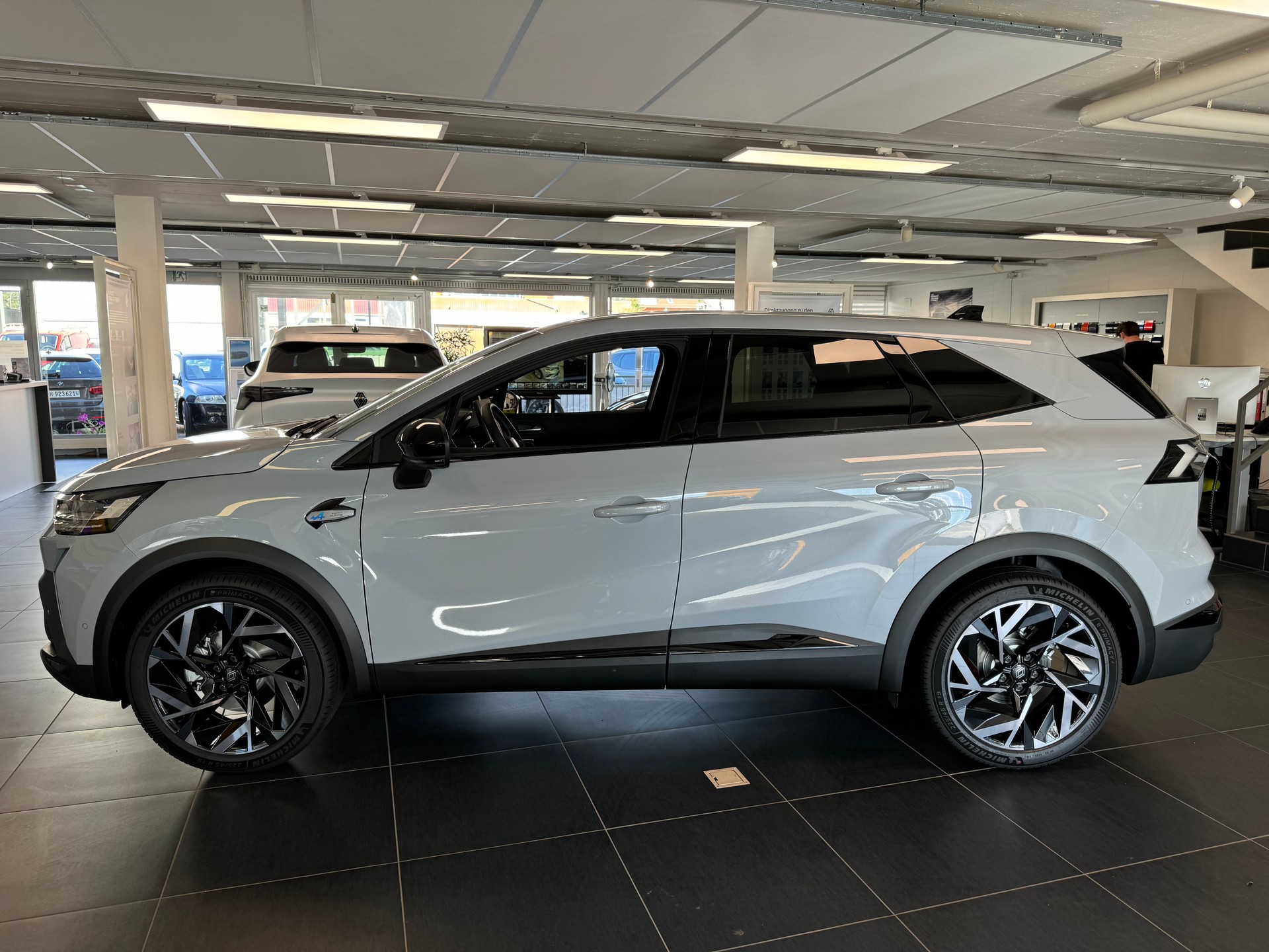 RENAULT SYMBIOZ FULL HYBRID E-TECH esprit Alpine full hybrid E-Tech 160-showroom-element-1