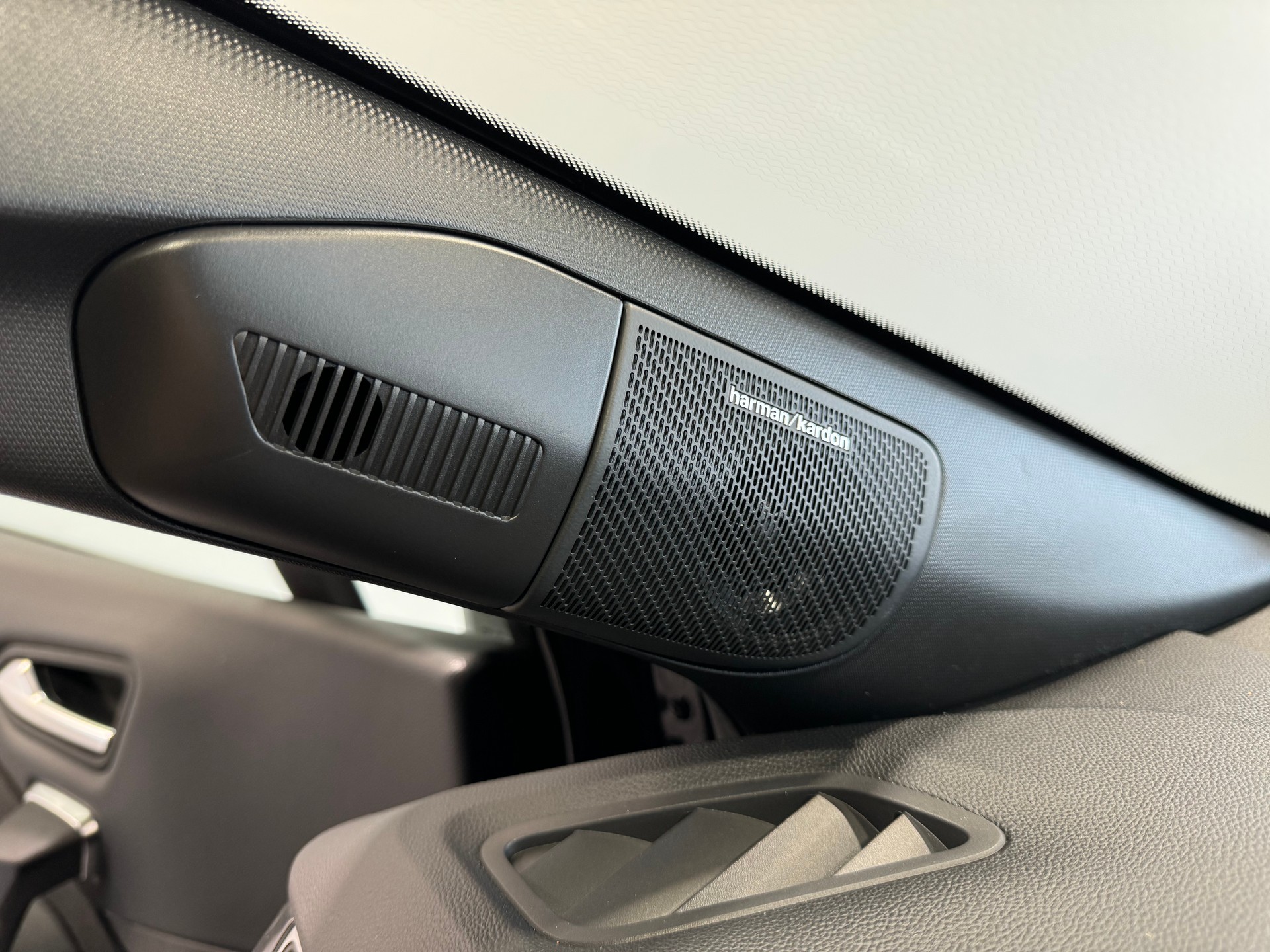RENAULT SYMBIOZ FULL HYBRID E-TECH esprit Alpine full hybrid E-Tech 160-image-12