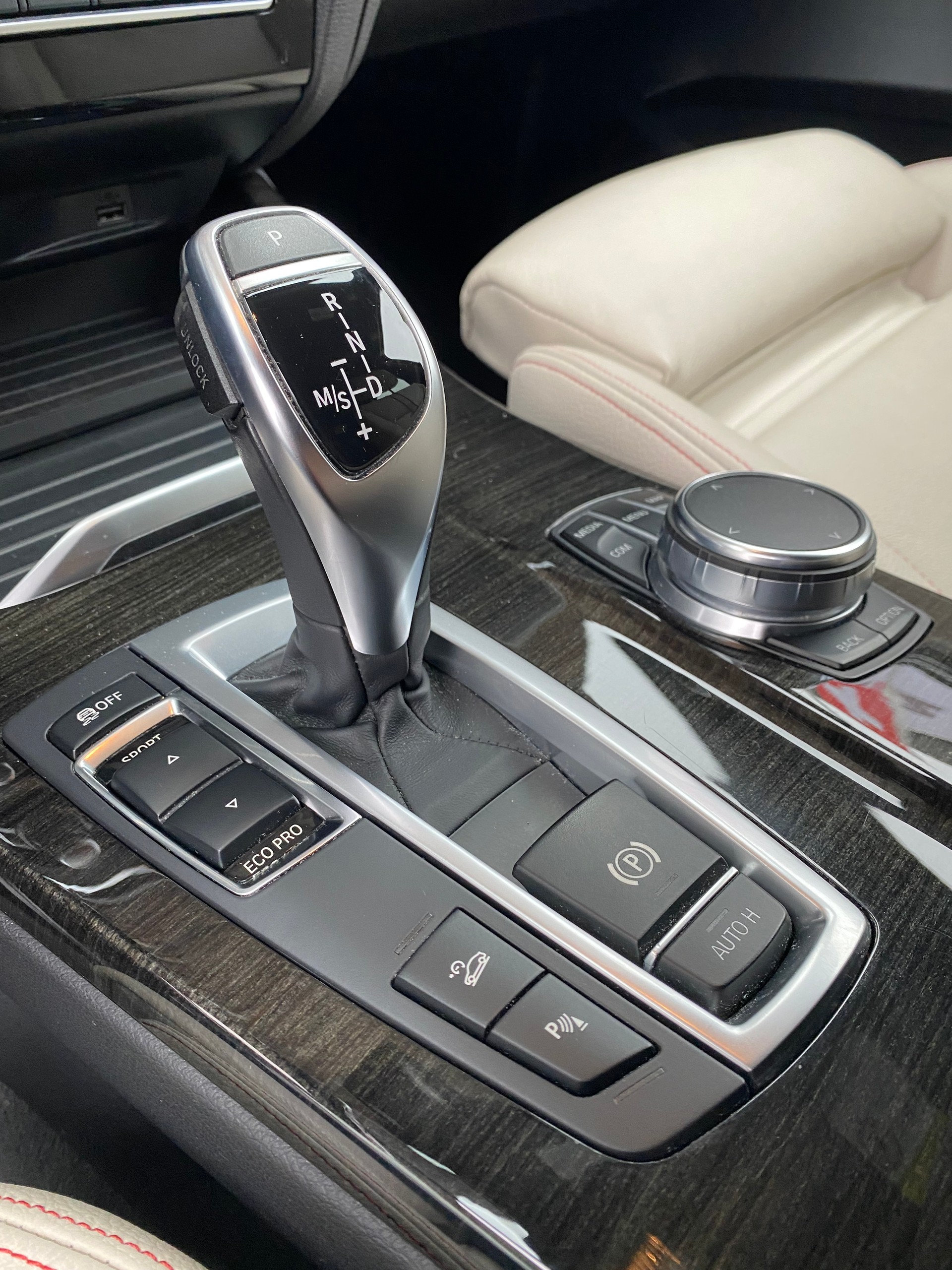 BMW X3 xDrive 35d M Sport Steptronic-image-9