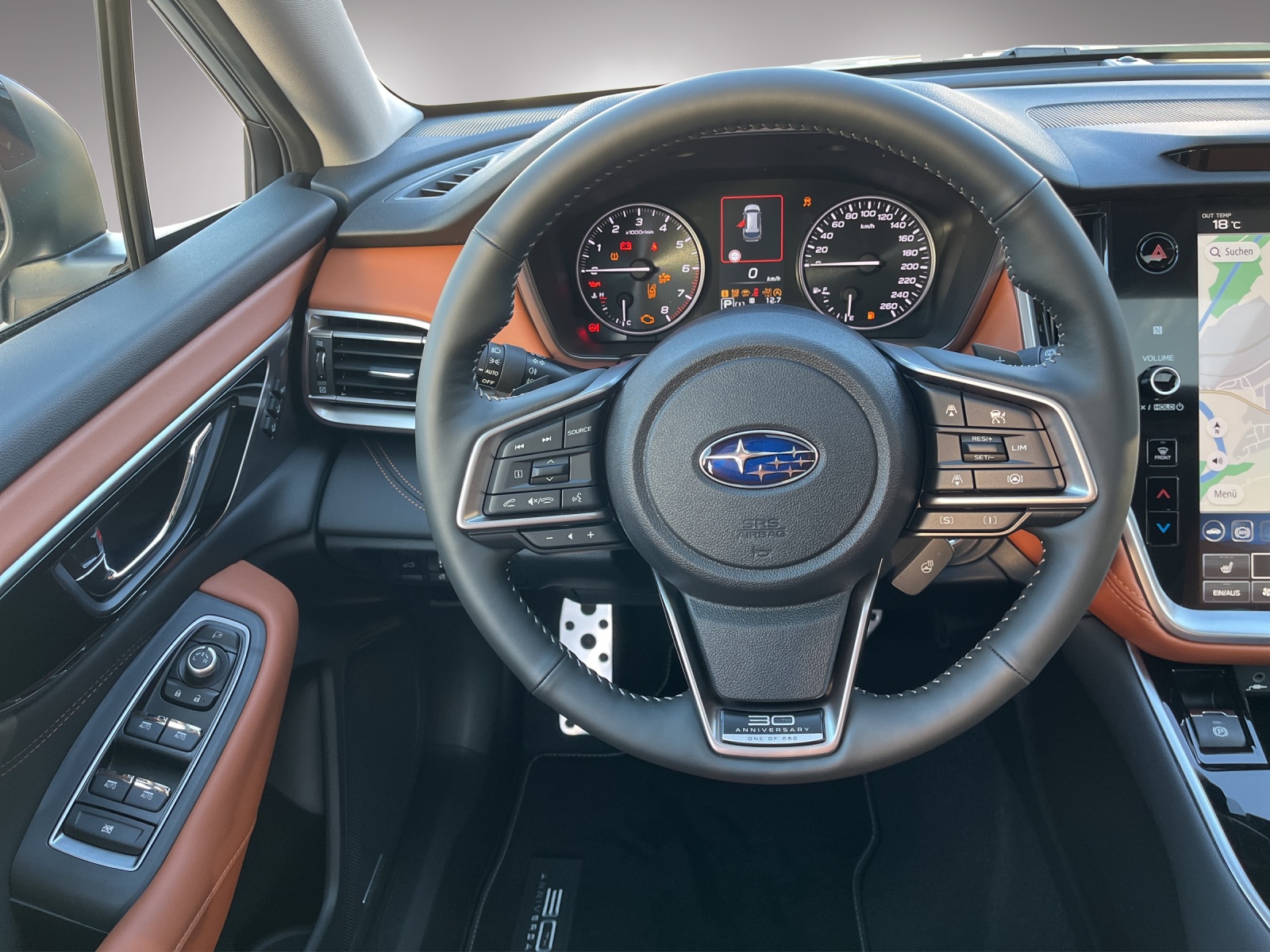 SUBARU Outback 2.5i 30th Anniversary Tan-image-11