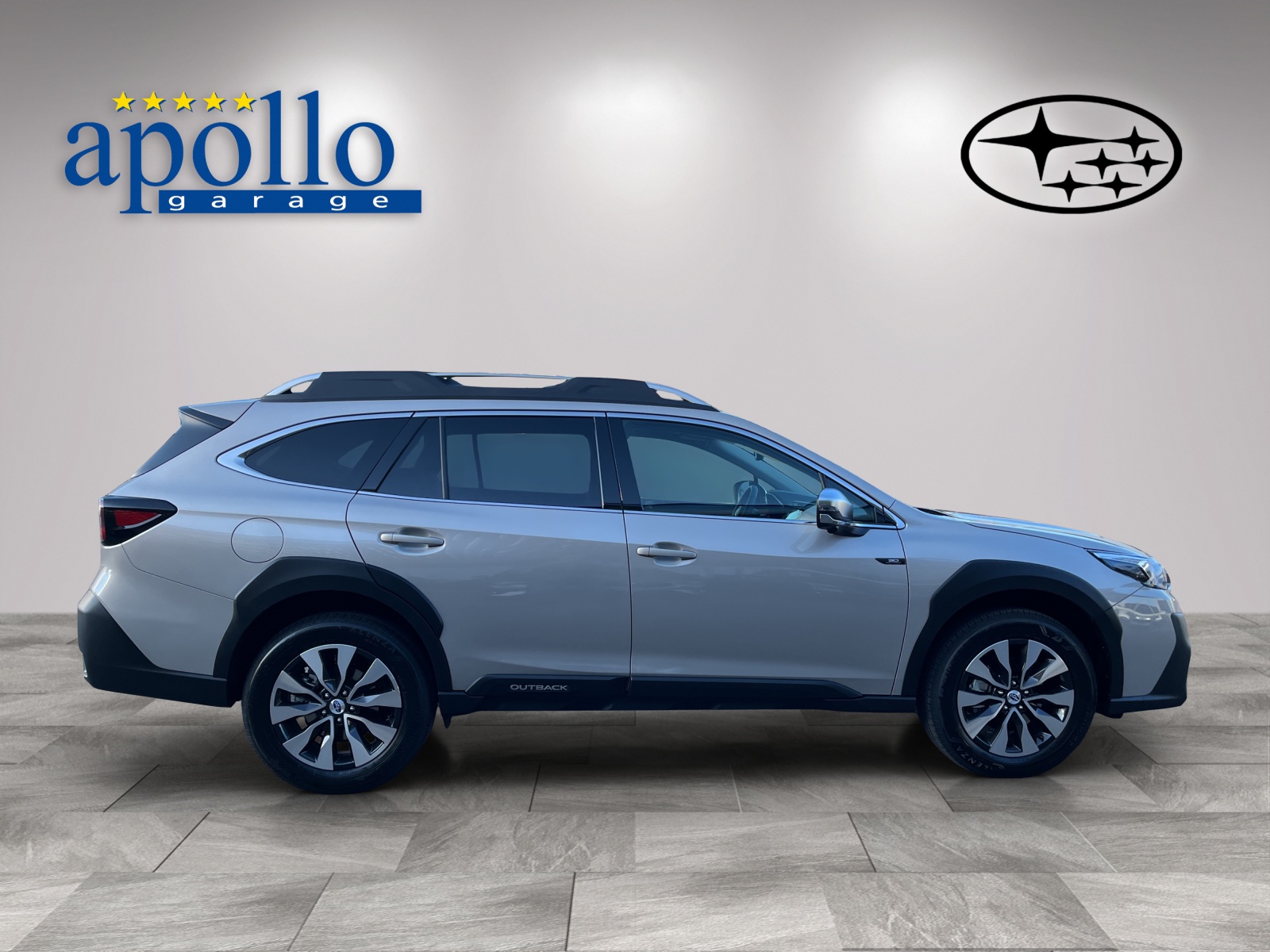 SUBARU Outback 2.5i 30th Anniversary Tan-image-3