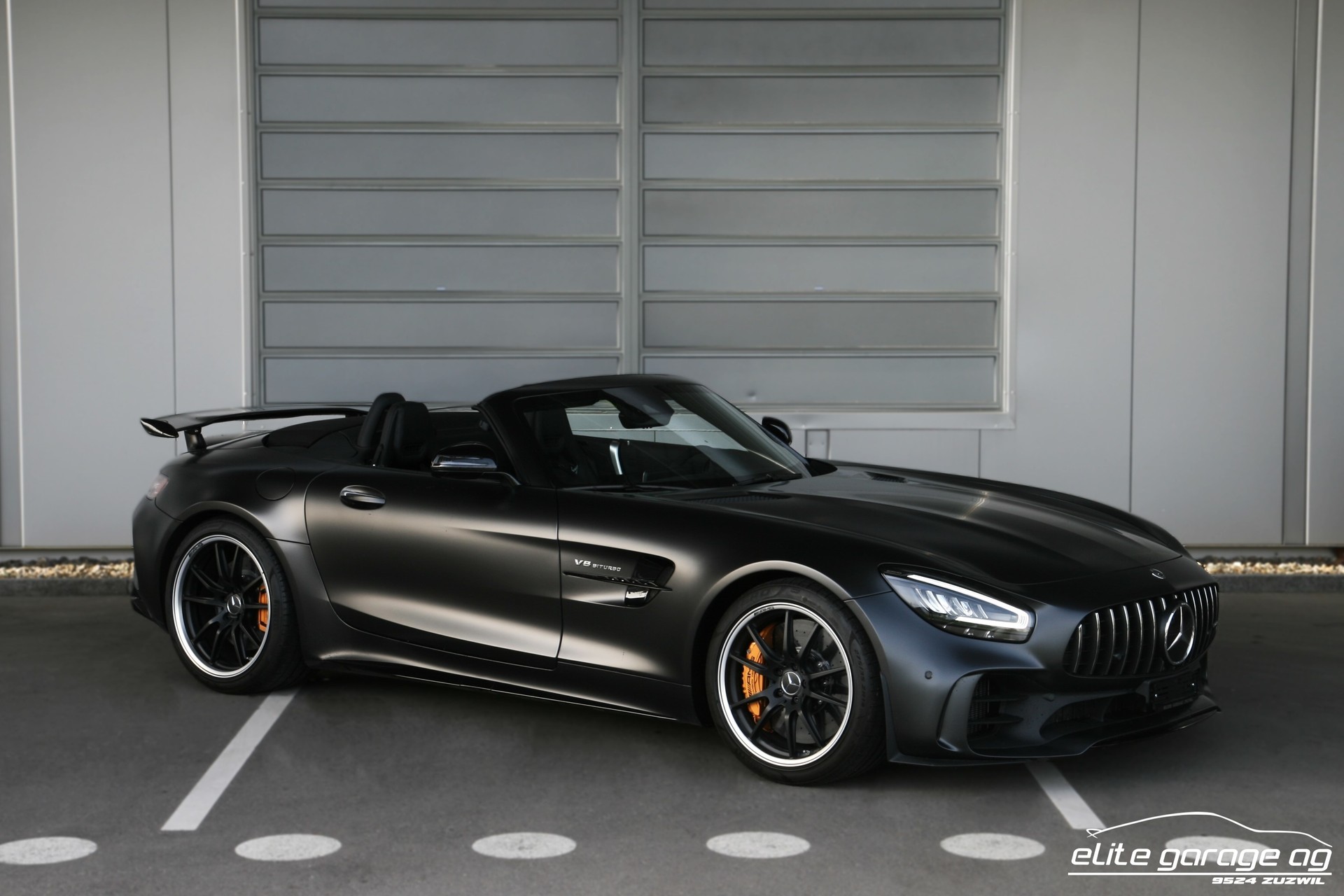 MERCEDES-BENZ AMG GT R Roadster Speedshift DCT-image-6