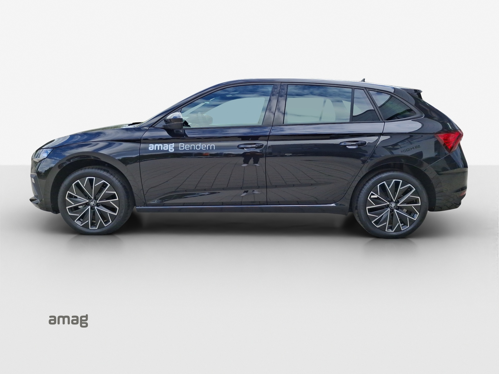 SKODA Scala 1.0 TSI Dynamic DSG-image-1