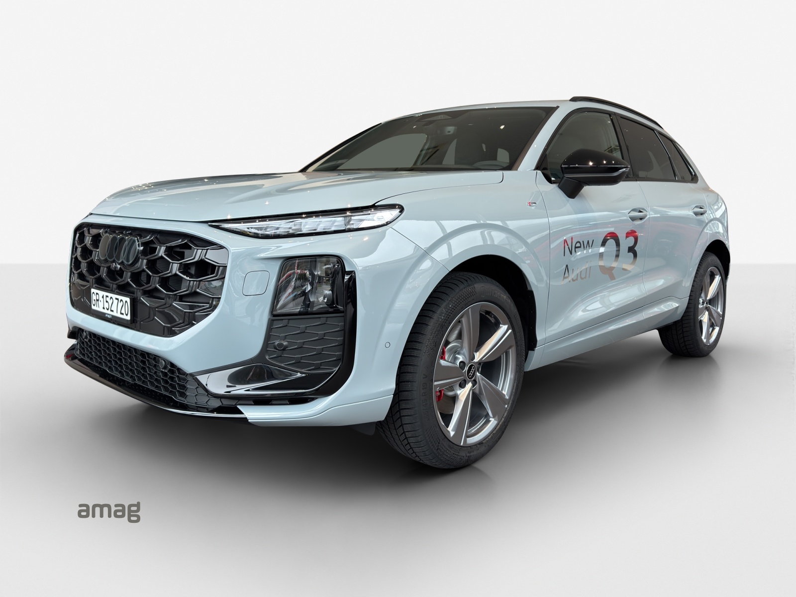 AUDI Q3 SUV TFSI quattro 195 kW S tronic-image-0