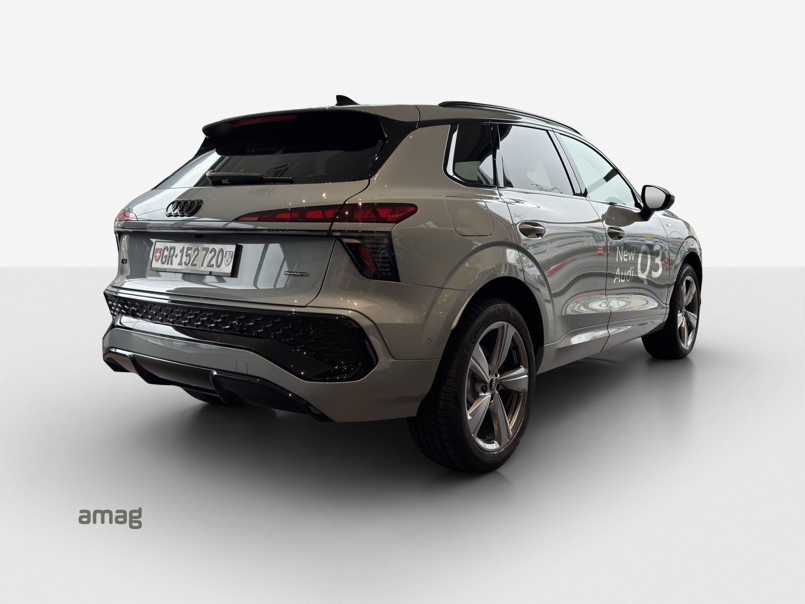AUDI Q3 SUV TFSI quattro 195 kW S tronic-image-3