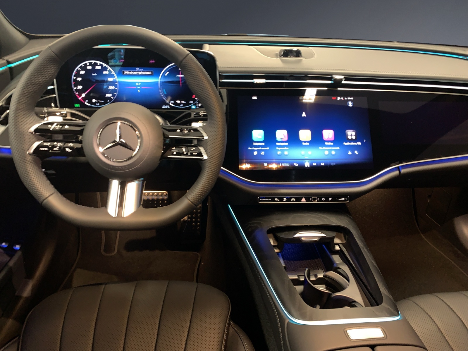 MERCEDES-BENZ E 400e 4Matic EQ Hybrid-image-7