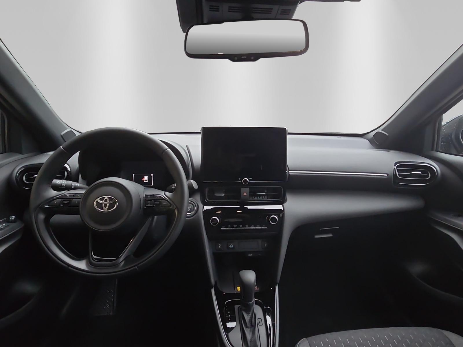 TOYOTA Yaris Cross 1.5 VVT-i HSD Trend AWD-i-image-10