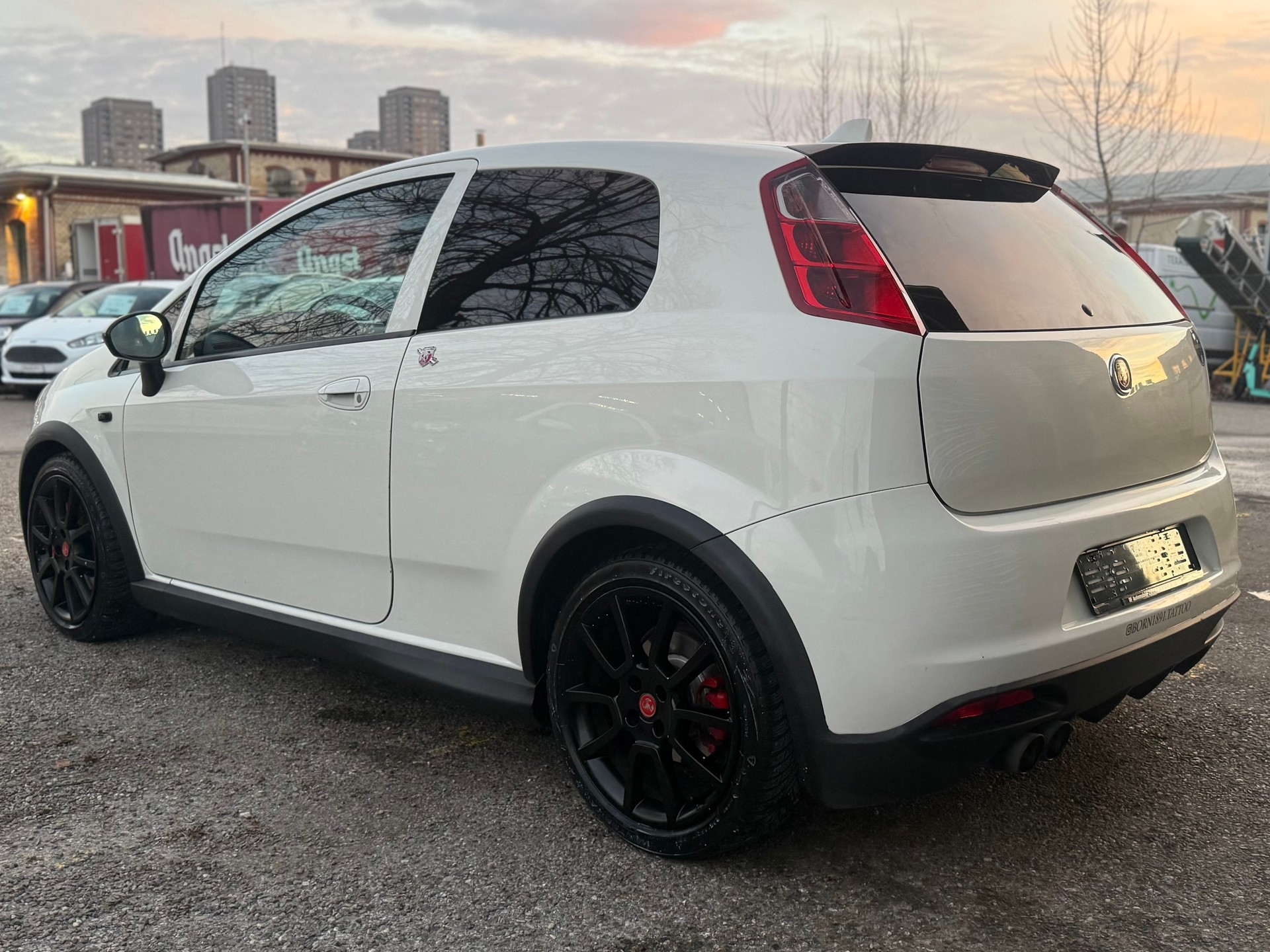 FIAT Punto 1.4 16V Turbo Abarth-image-7