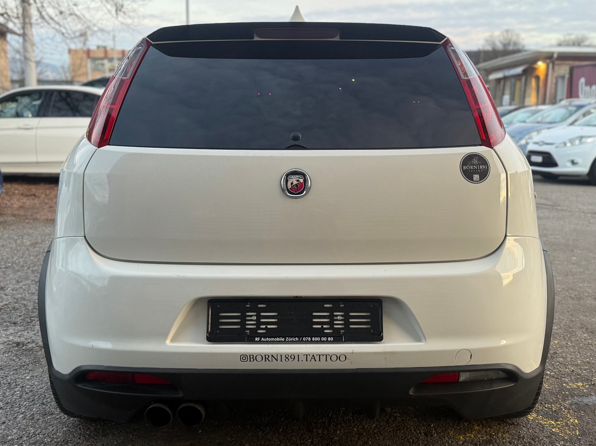 FIAT Punto 1.4 16V Turbo Abarth-image-6