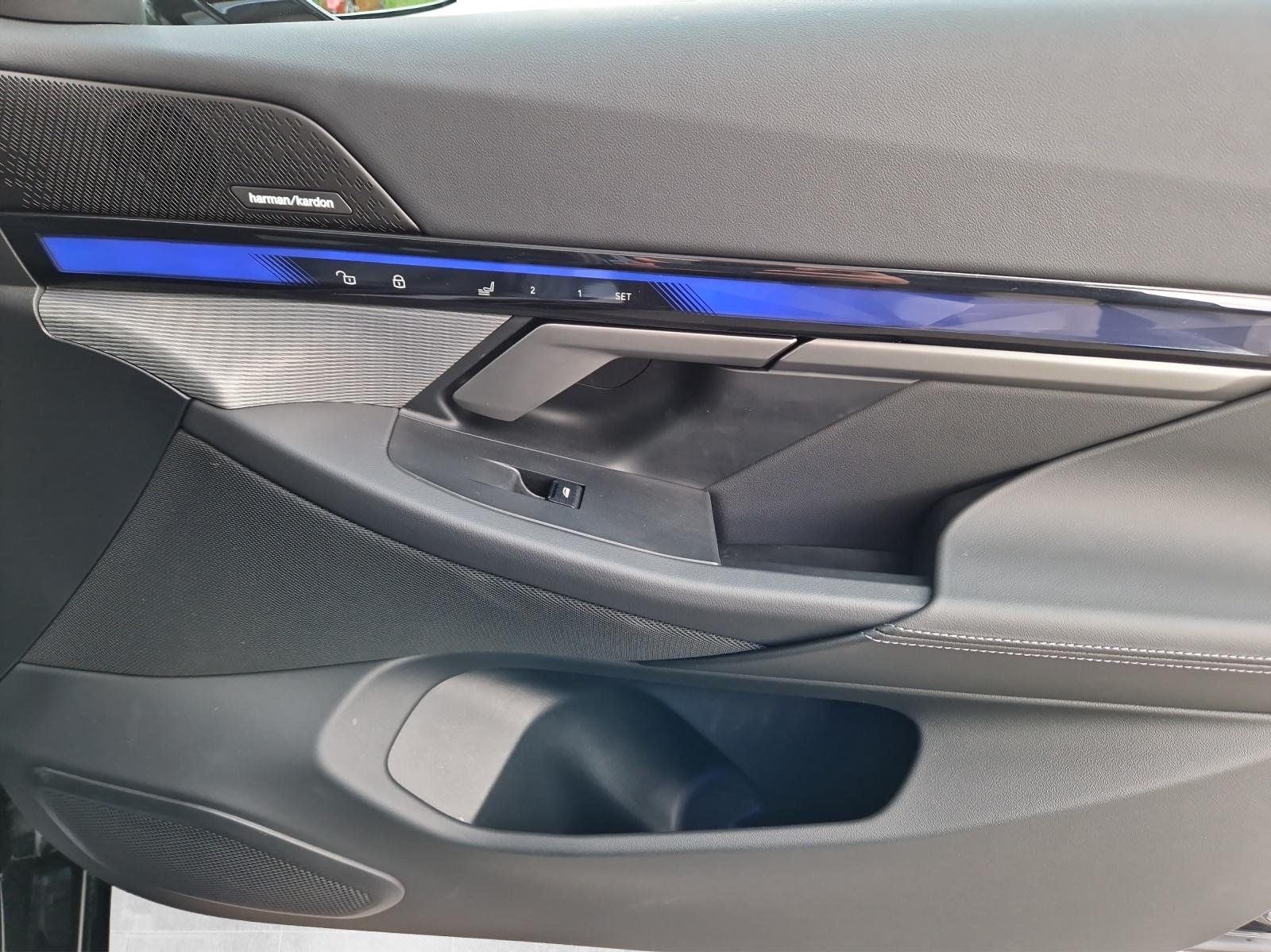 BMW 550e xDrive Limousine M Sport-image-15