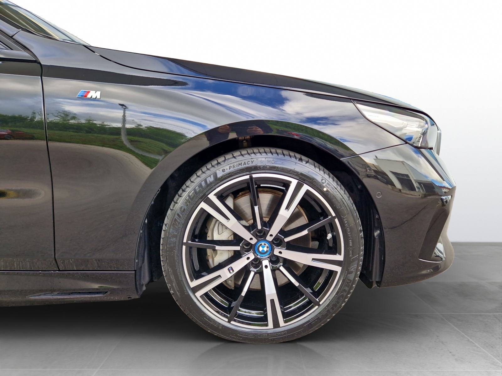 BMW 550e xDrive Limousine M Sport-image-5