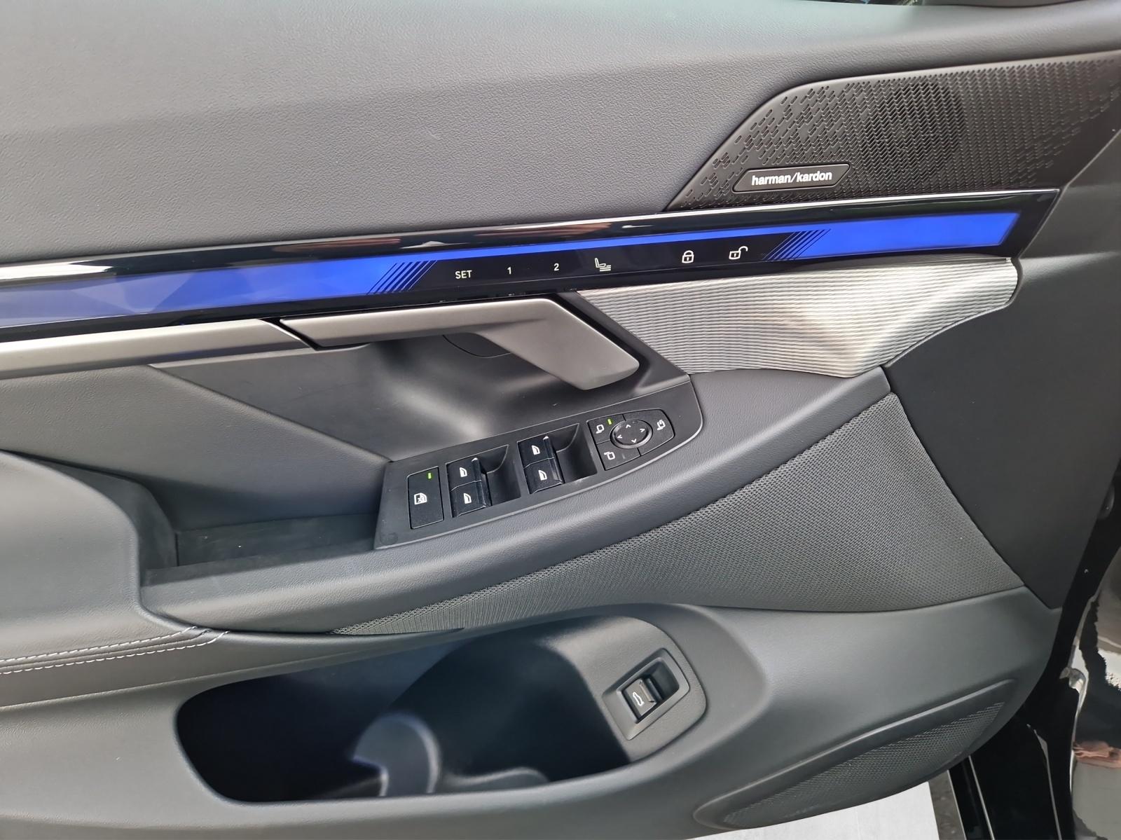 BMW 550e xDrive Limousine M Sport-image-8