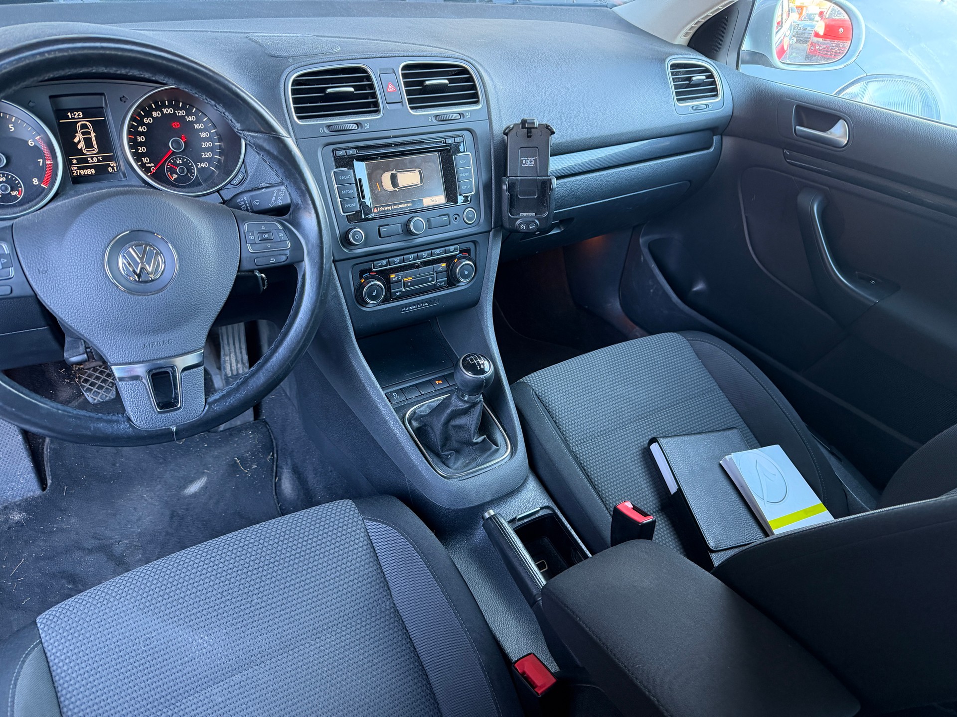 VW Golf Variant 1.4 TSI Comfortline-image-8