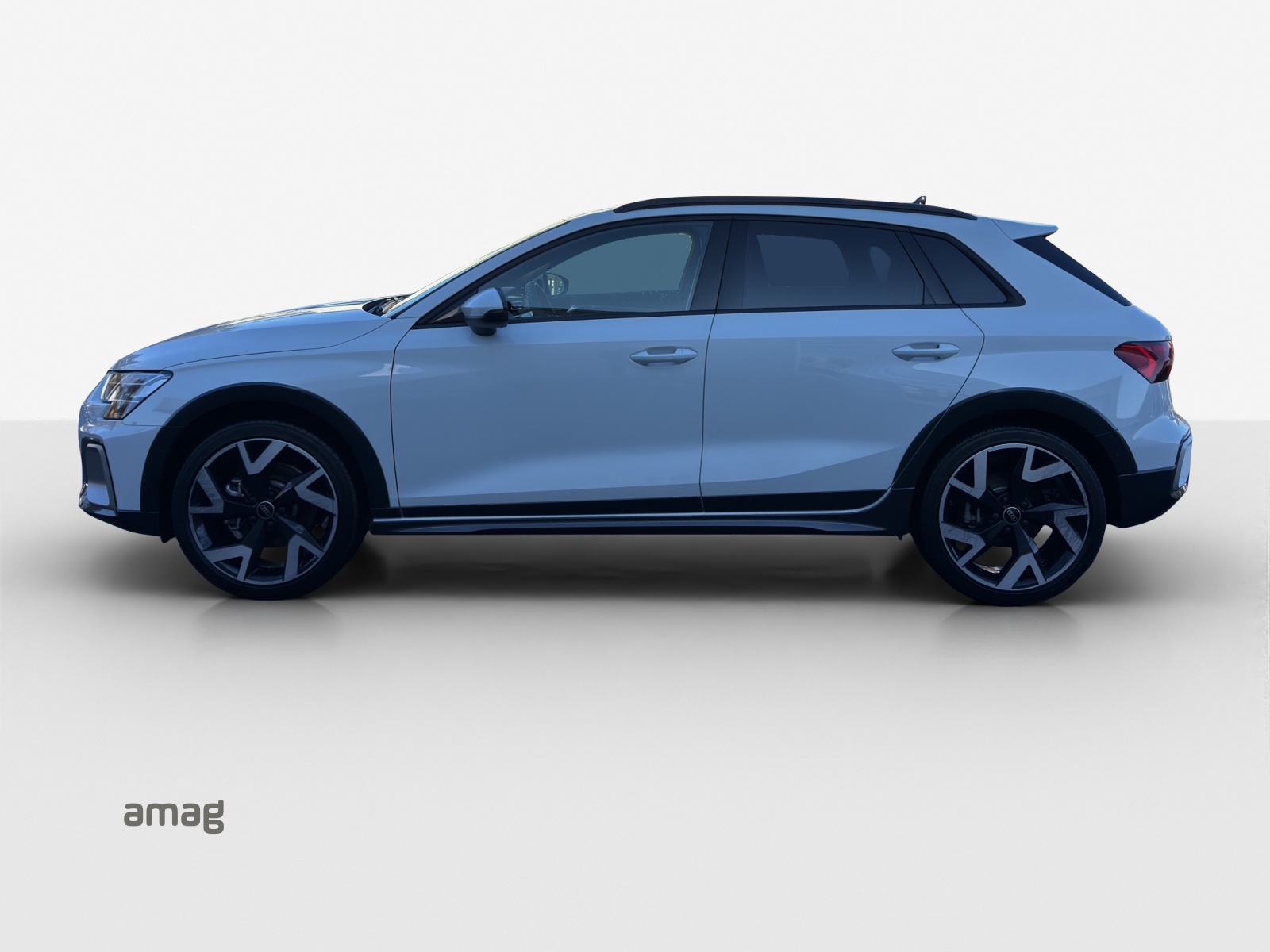 AUDI A3 allstreet TFSI 110 kW Attraction S tronic-image-1