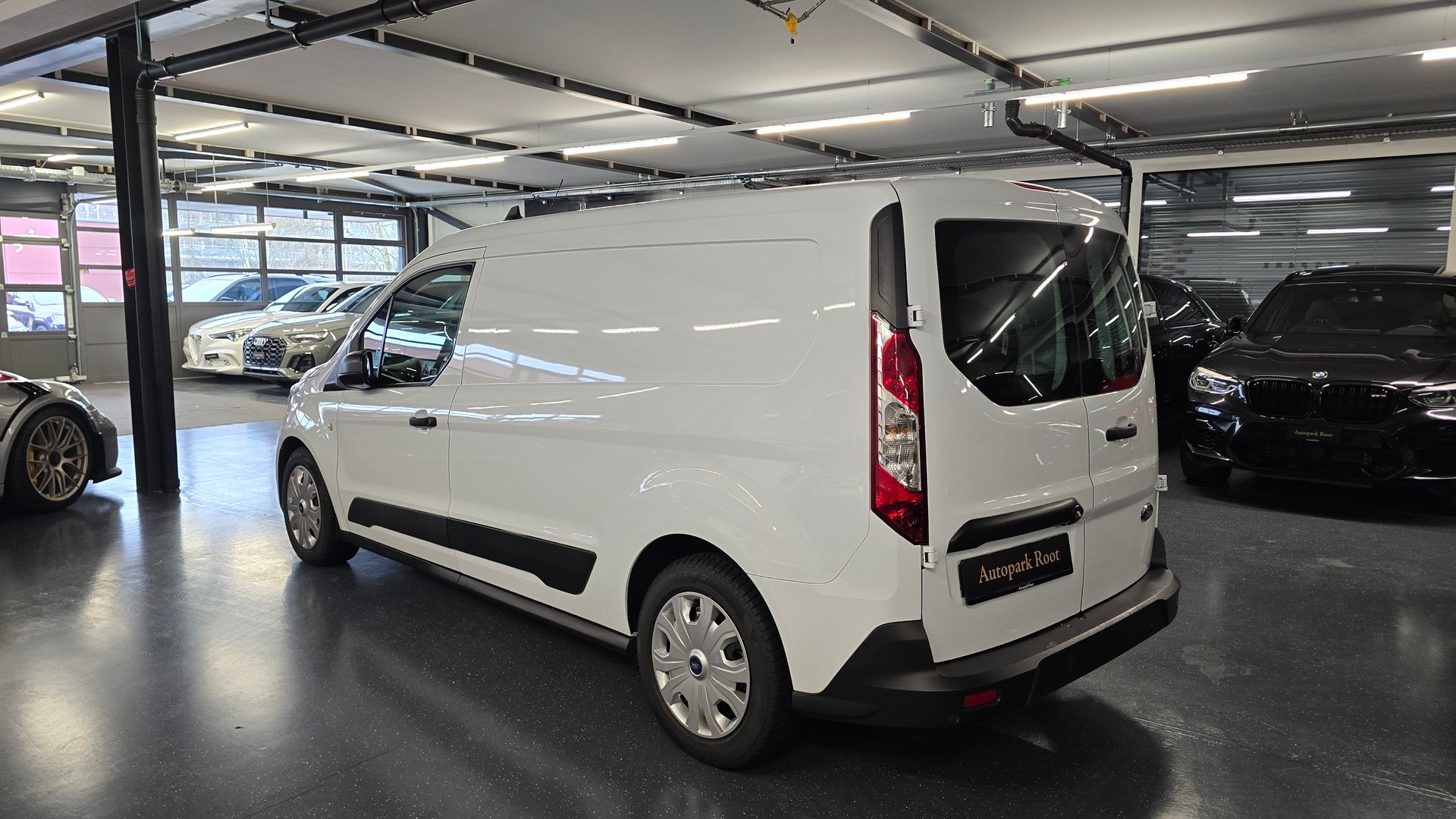 FORD Transit Connect Van T210 1.0 EcoBoost Ambiente-image-6
